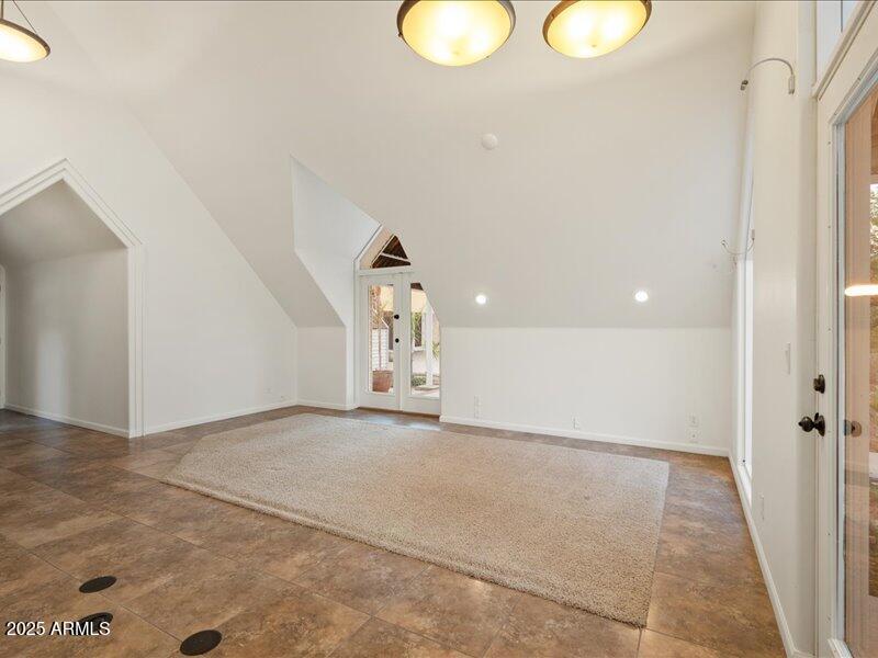 NORTH RIDGE HILLS UNIT 3 - Residential