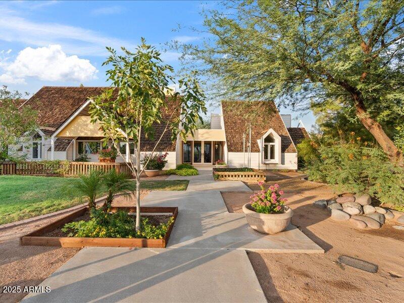 NORTH RIDGE HILLS UNIT 3 - Residential