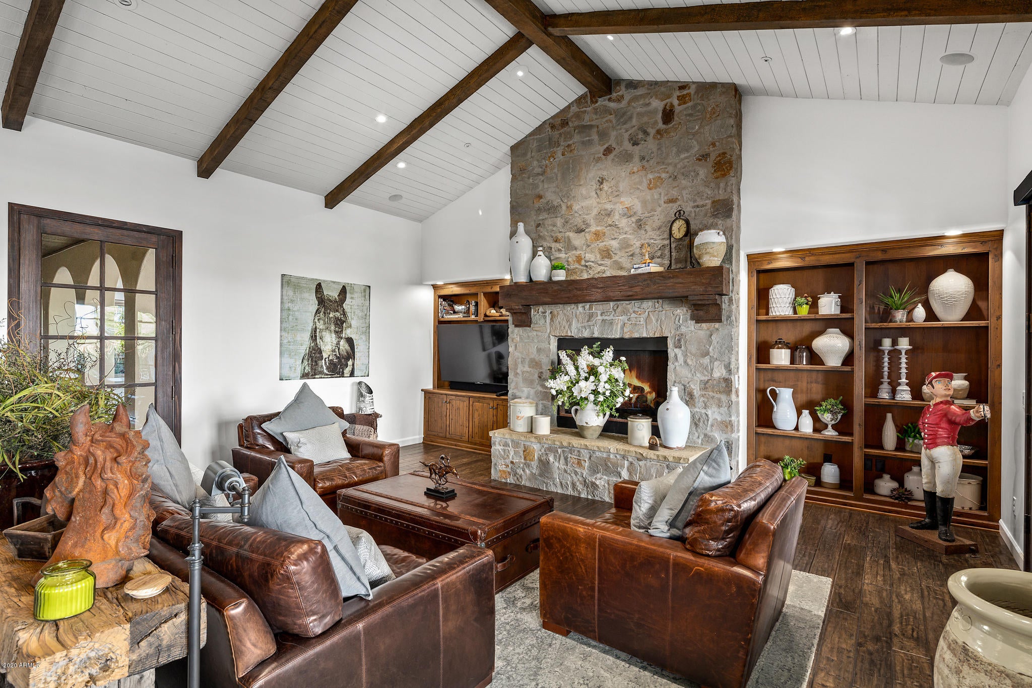 Mirabel Club - Residential