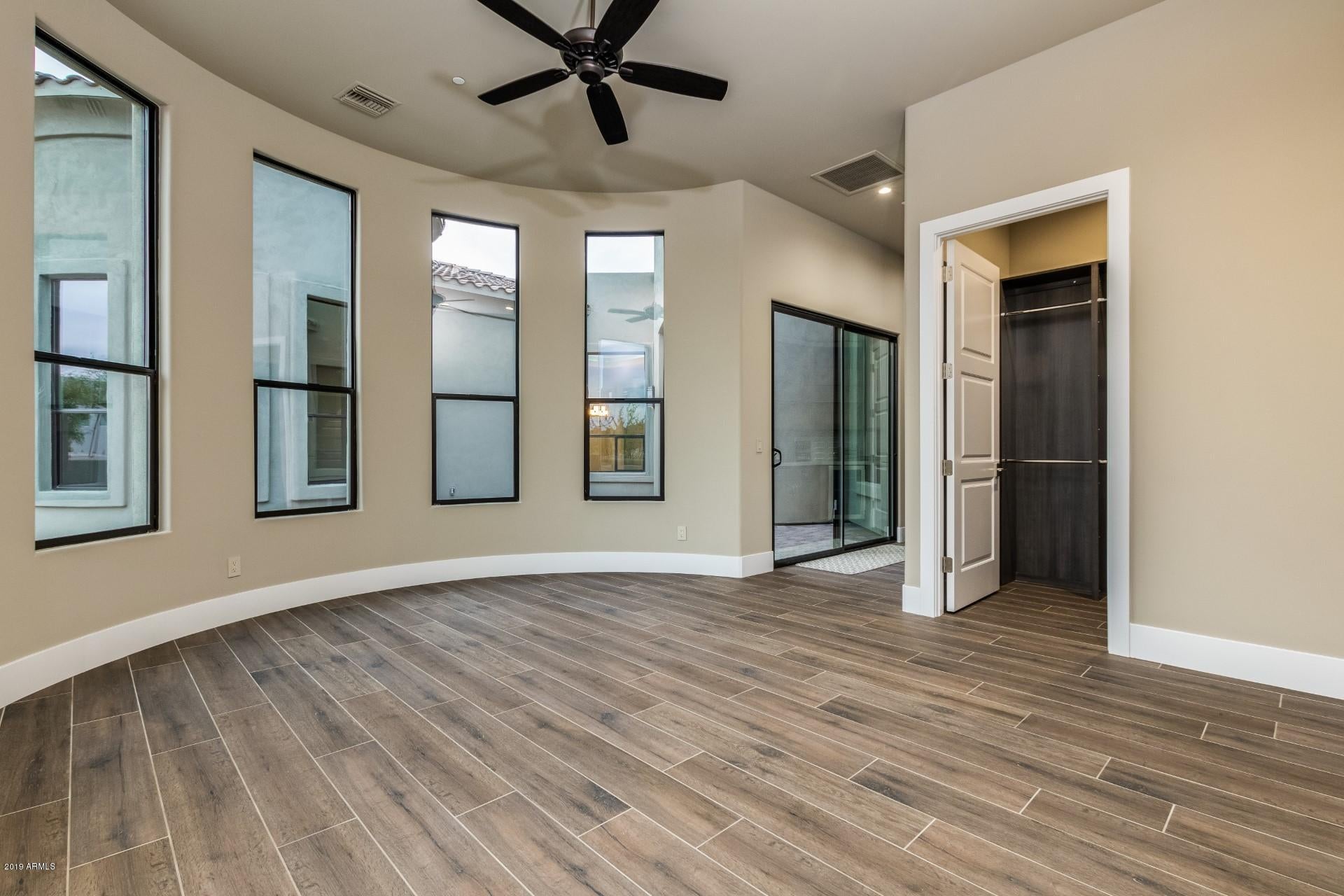 PALATIAL ESTATES LOT 18A-2 REPLAT - Residential