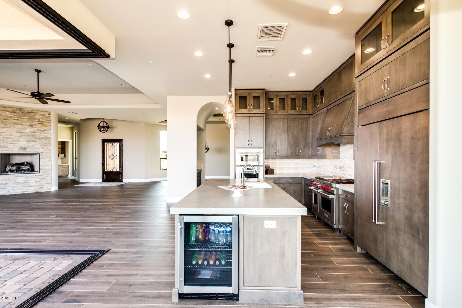 PALATIAL ESTATES LOT 18A-2 REPLAT - Residential