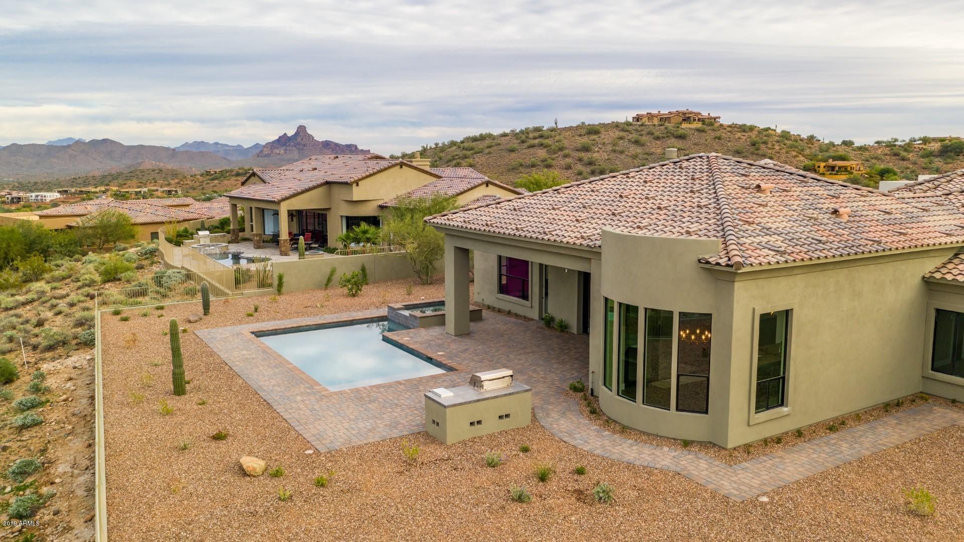 PALATIAL ESTATES LOT 18A-2 REPLAT - Residential