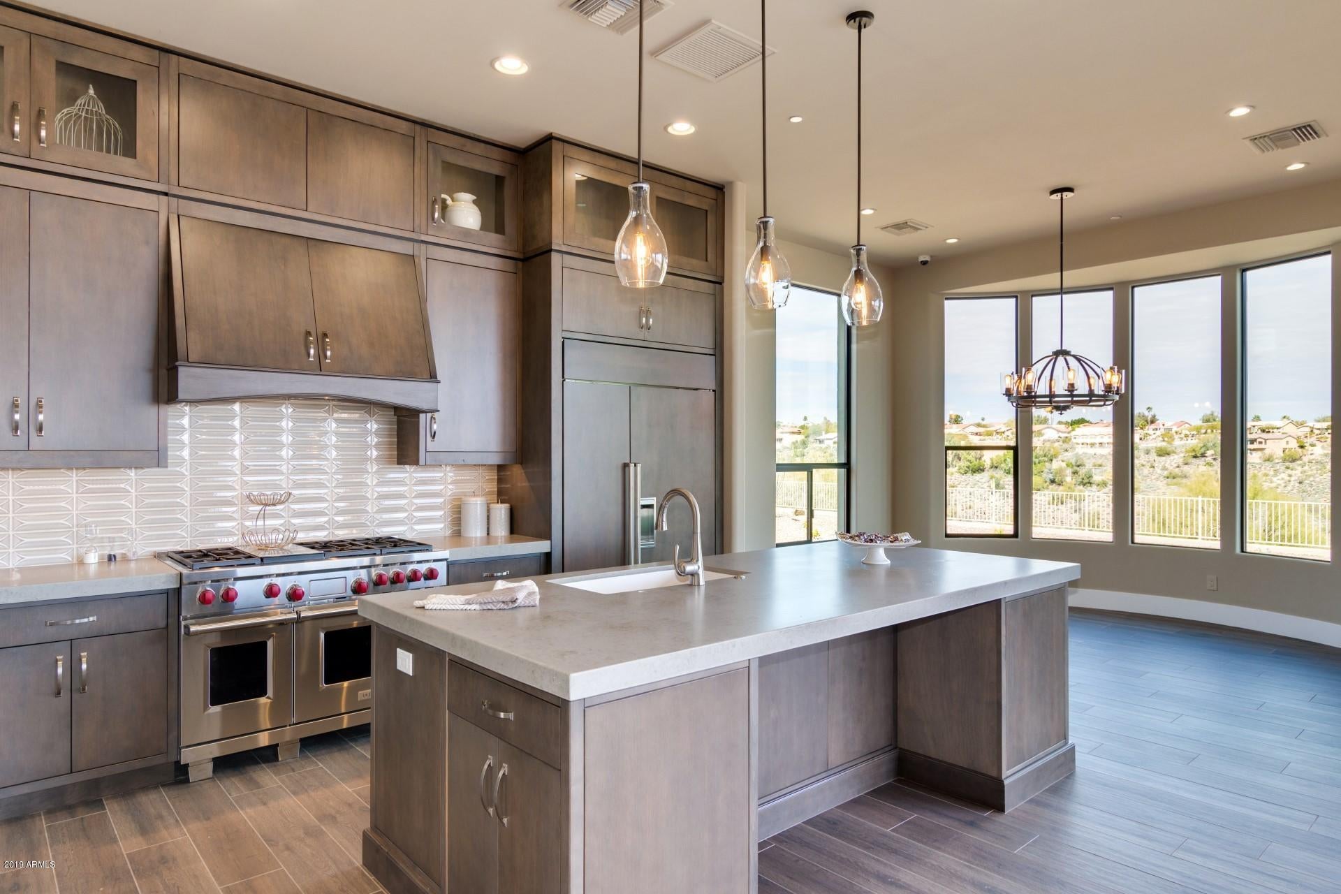 PALATIAL ESTATES LOT 18A-2 REPLAT - Residential