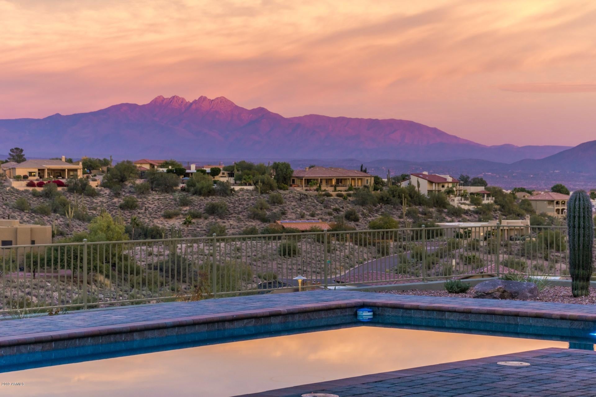 PALATIAL ESTATES LOT 18A-2 REPLAT - Residential