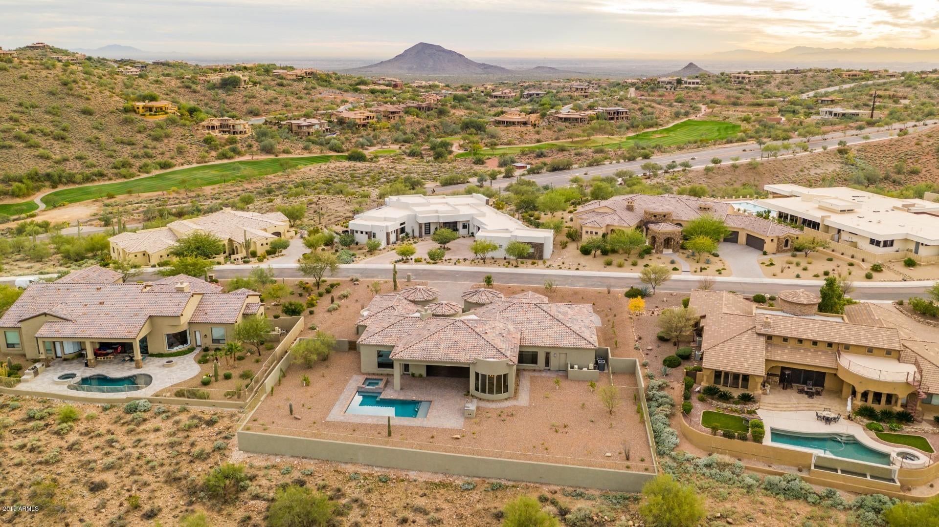 PALATIAL ESTATES LOT 18A-2 REPLAT - Residential