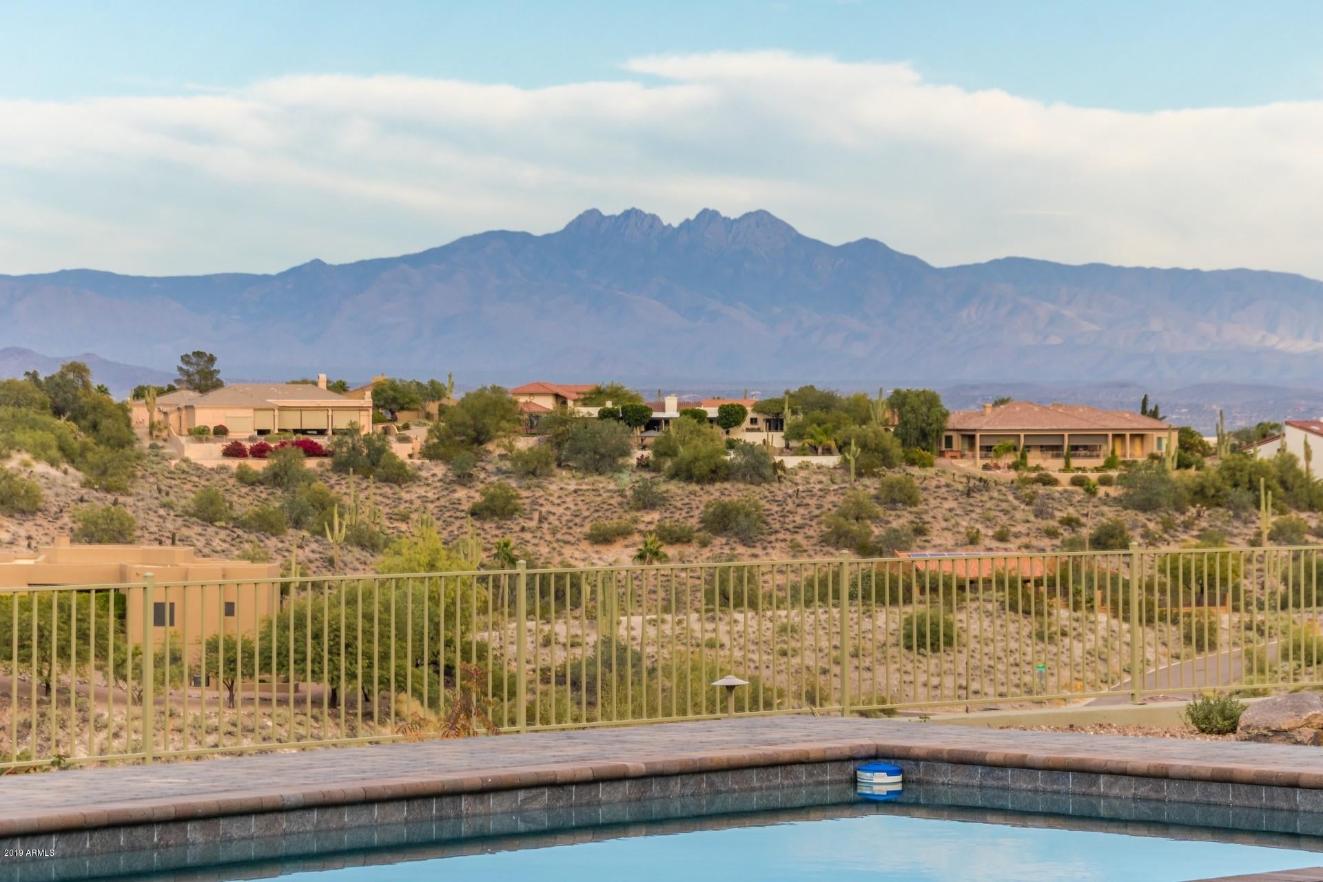 PALATIAL ESTATES LOT 18A-2 REPLAT - Residential