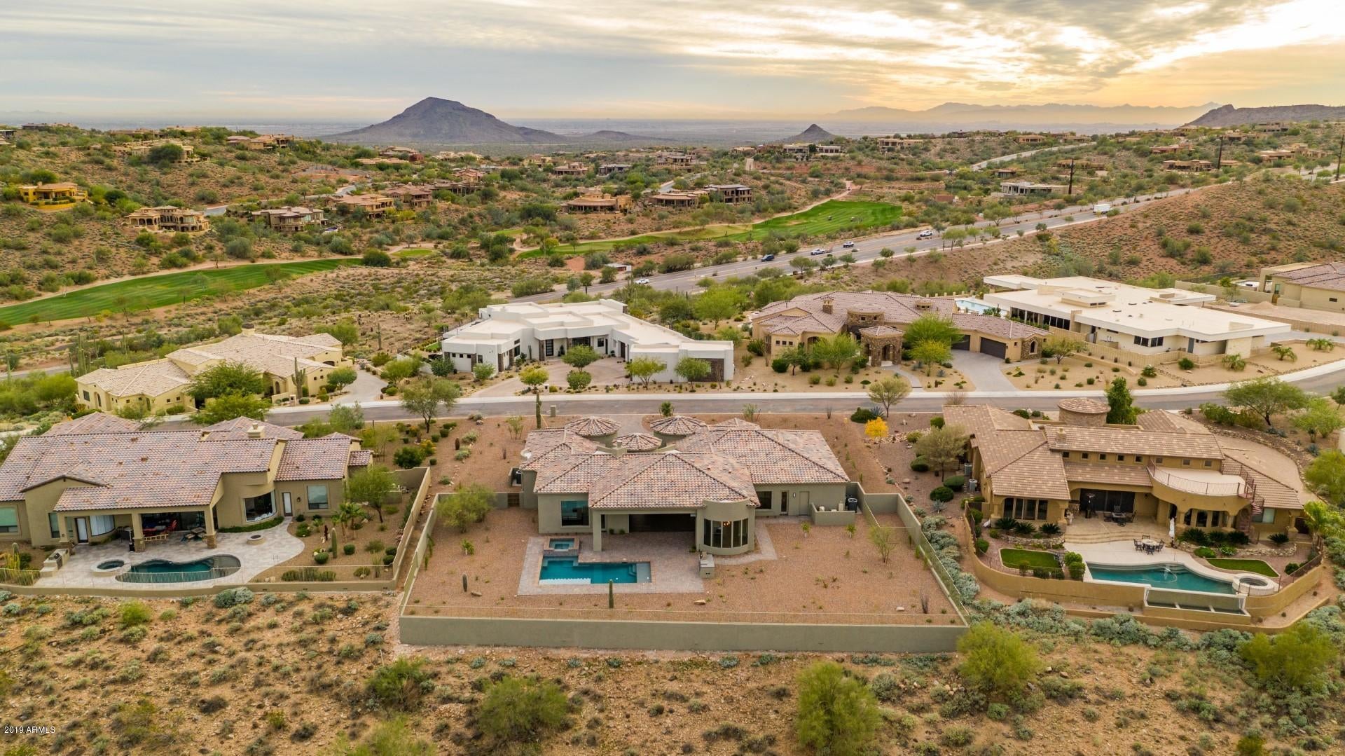 PALATIAL ESTATES LOT 18A-2 REPLAT - Residential