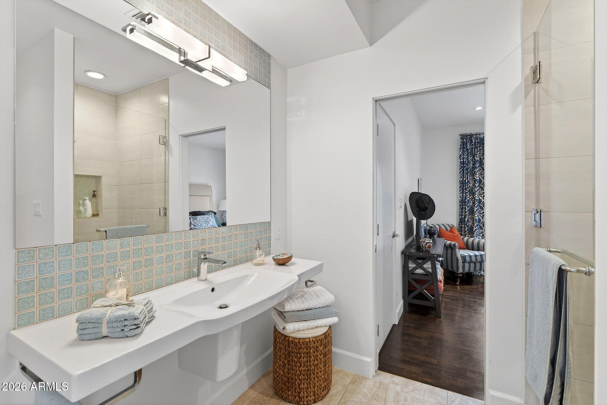 AHWATUKEE CUSTOM ESTATES 8 - Residential