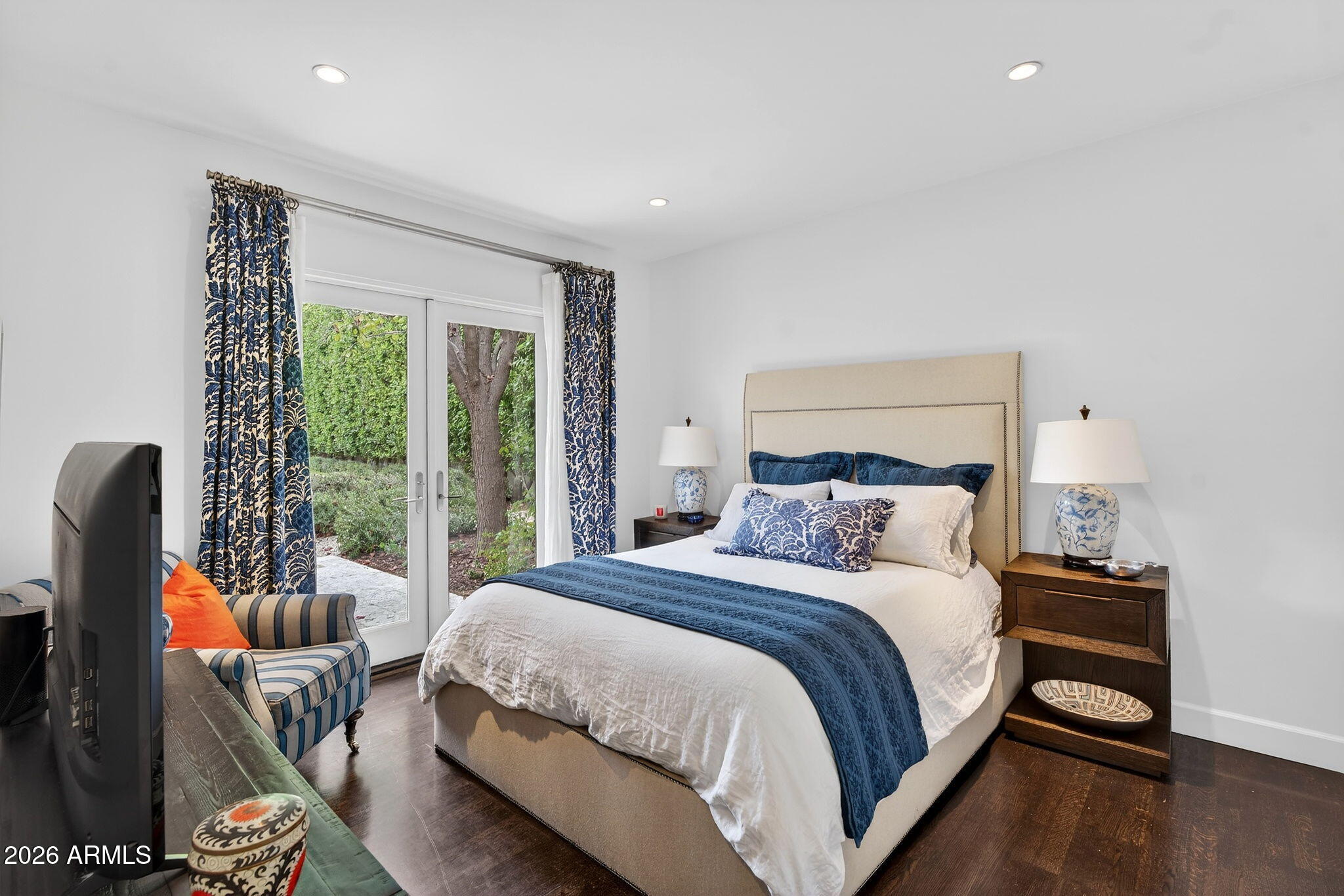 AHWATUKEE CUSTOM ESTATES 8 - Residential