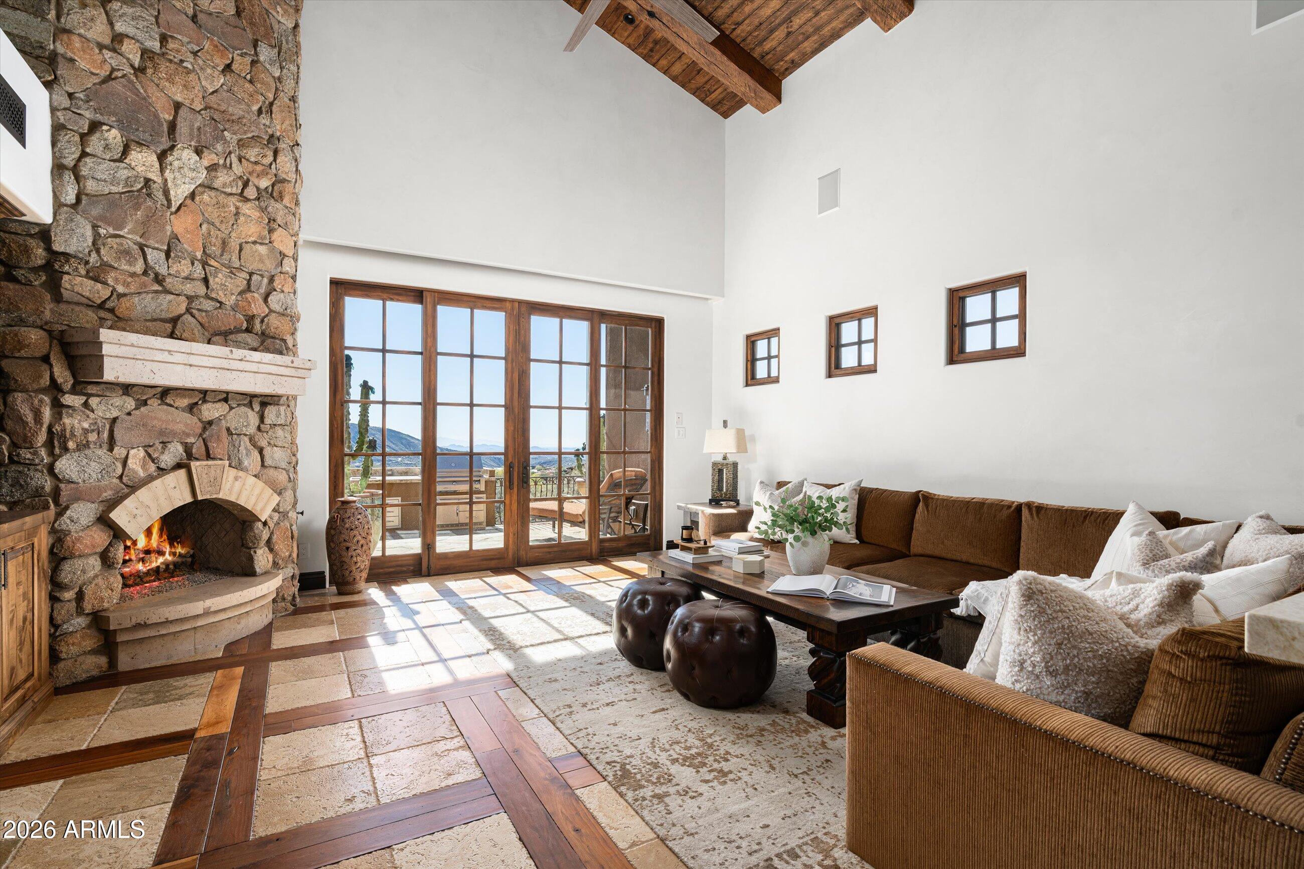 DESERT MOUNTAIN - Residential
