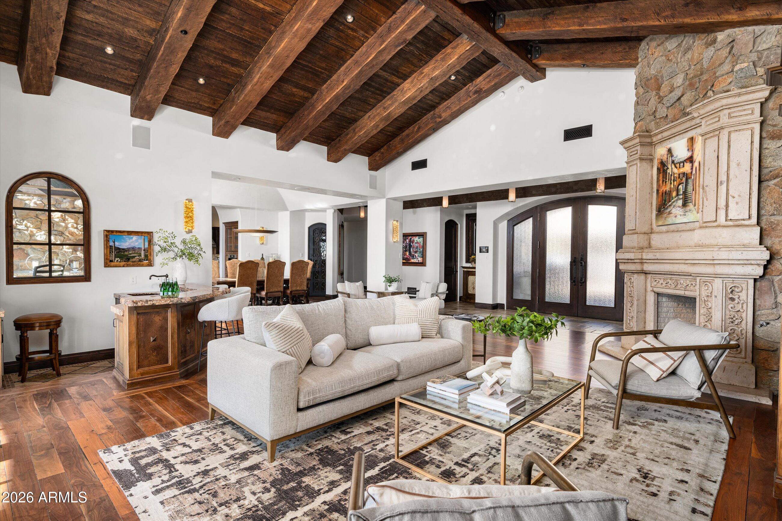 DESERT MOUNTAIN - Residential