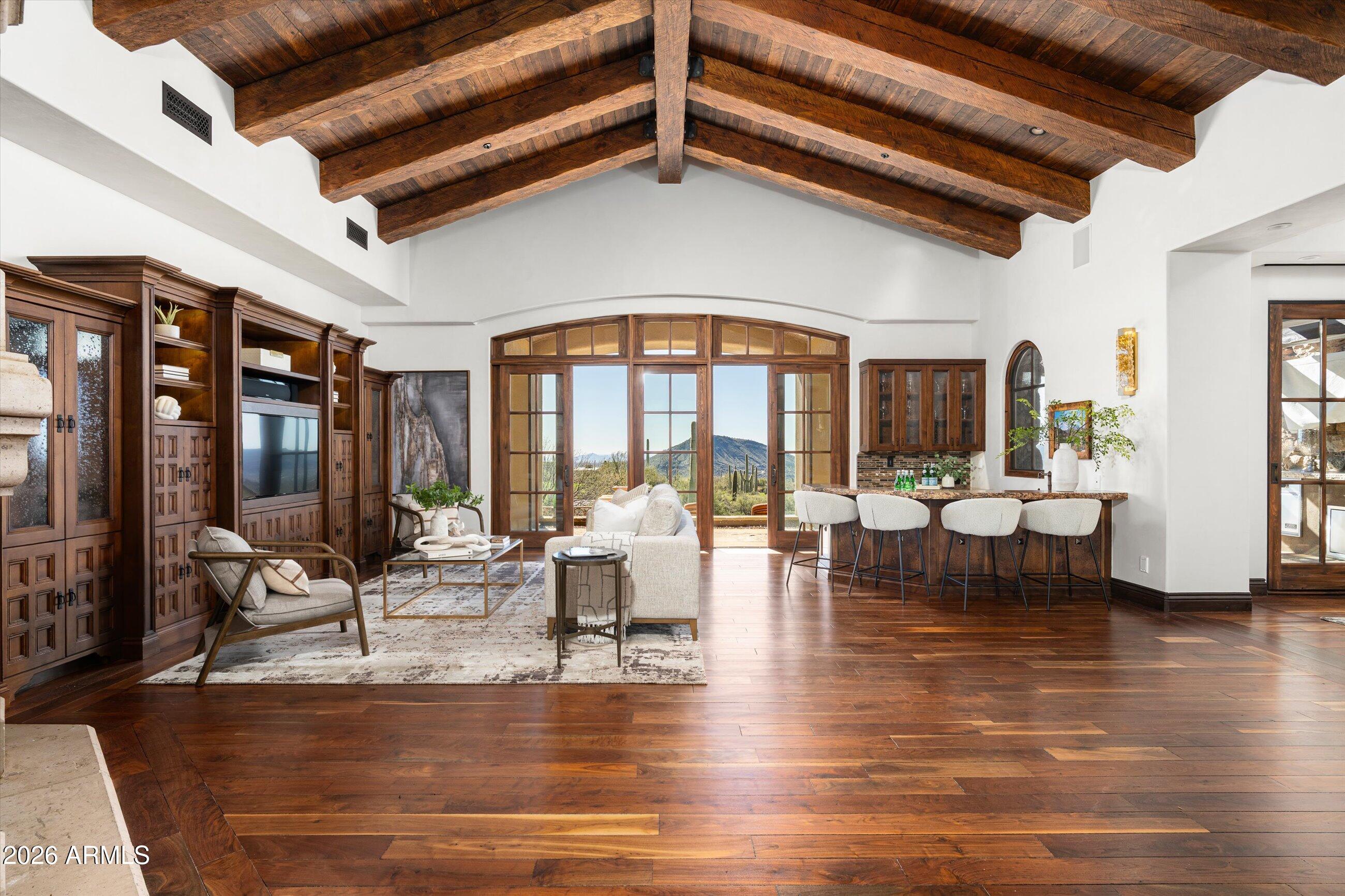DESERT MOUNTAIN - Residential