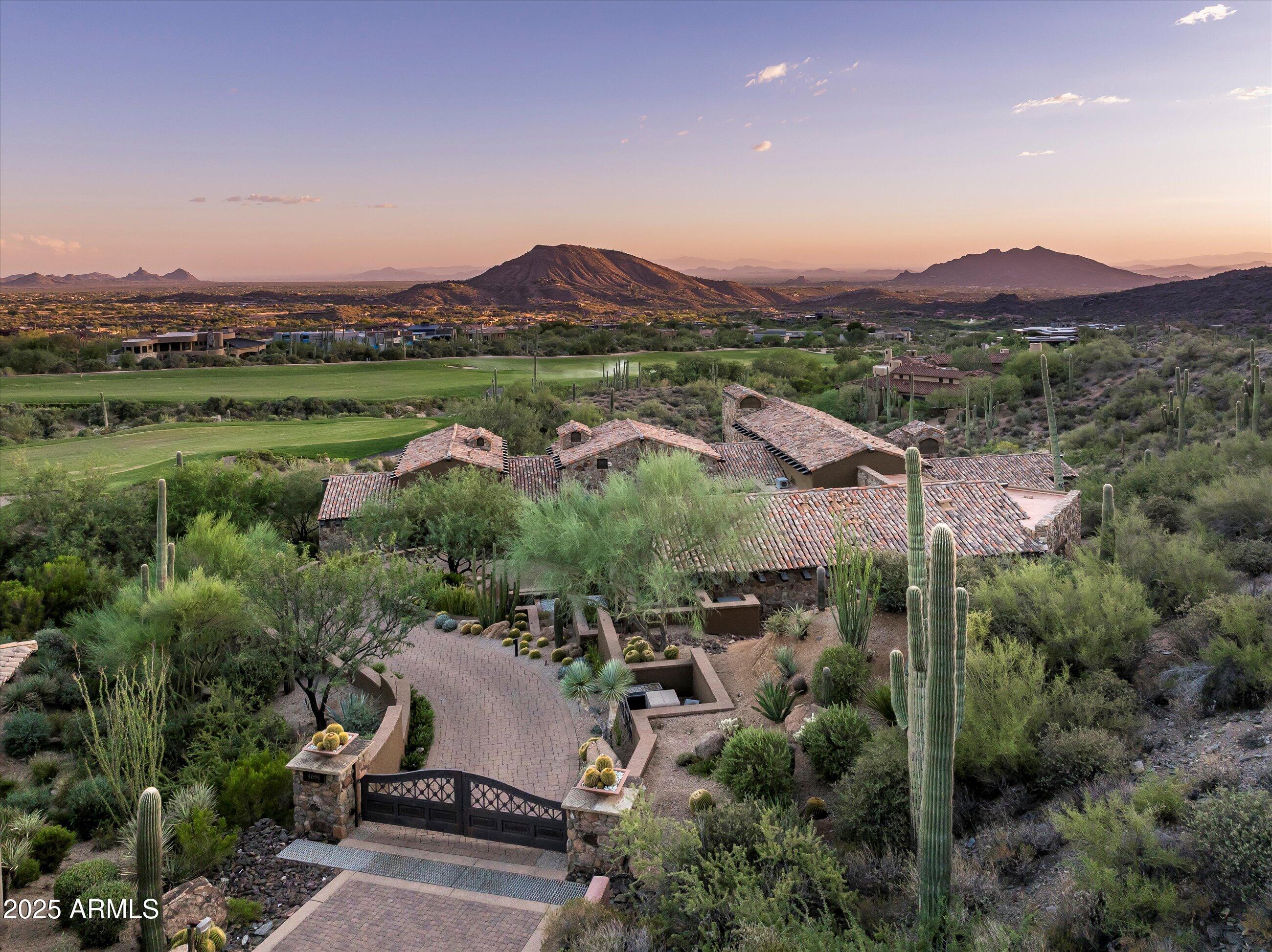 DESERT MOUNTAIN - Residential