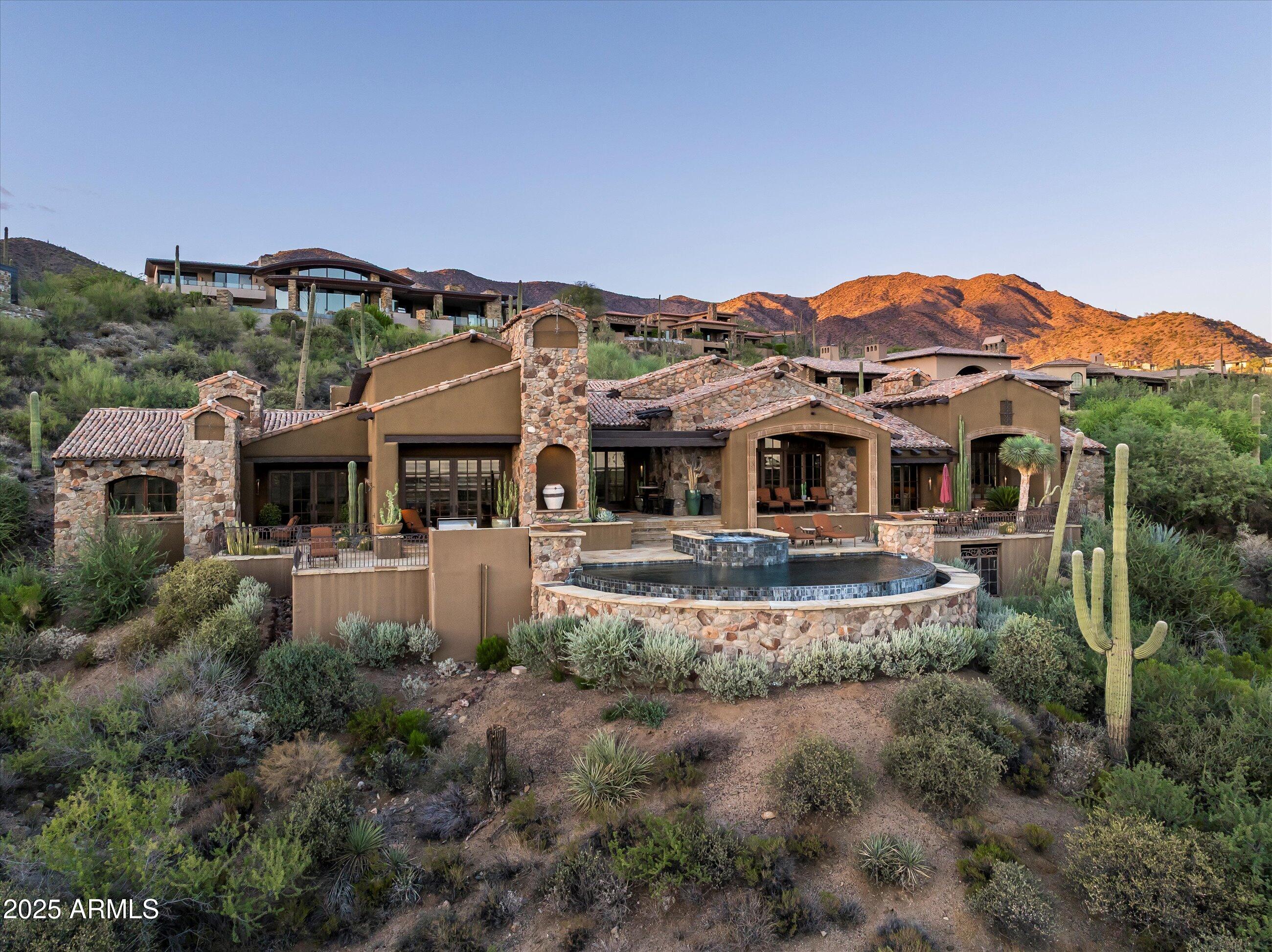 DESERT MOUNTAIN - Residential