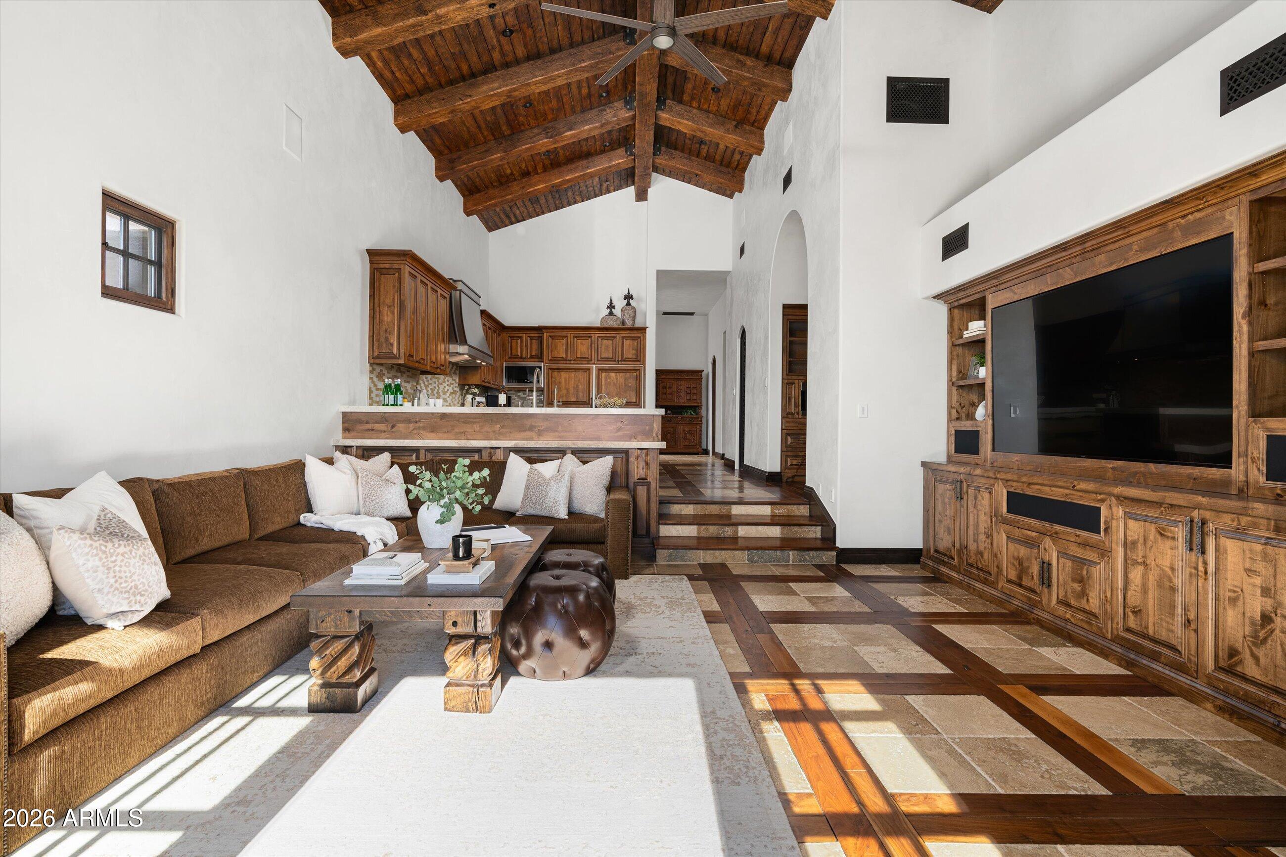 DESERT MOUNTAIN - Residential