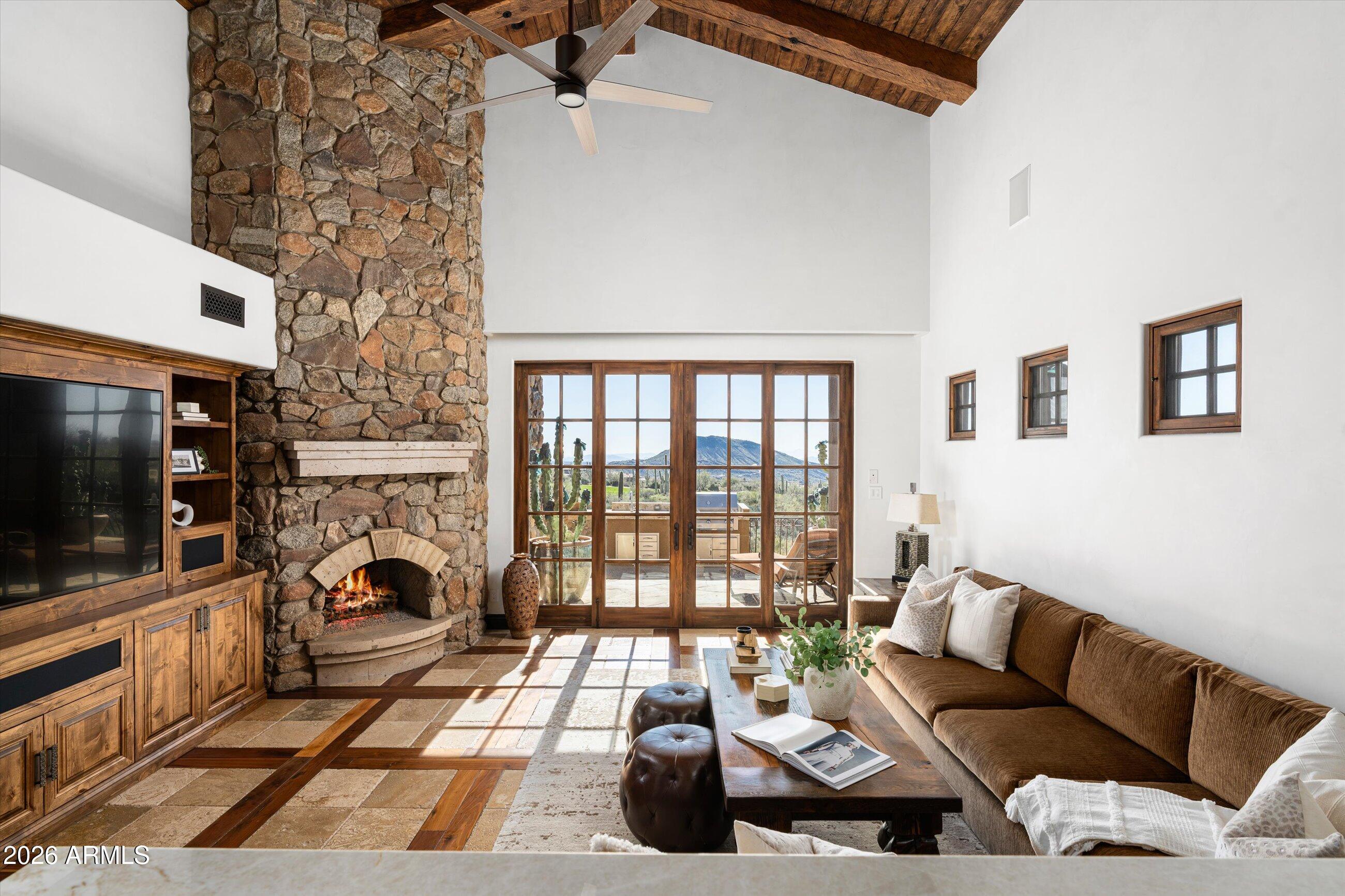 DESERT MOUNTAIN - Residential