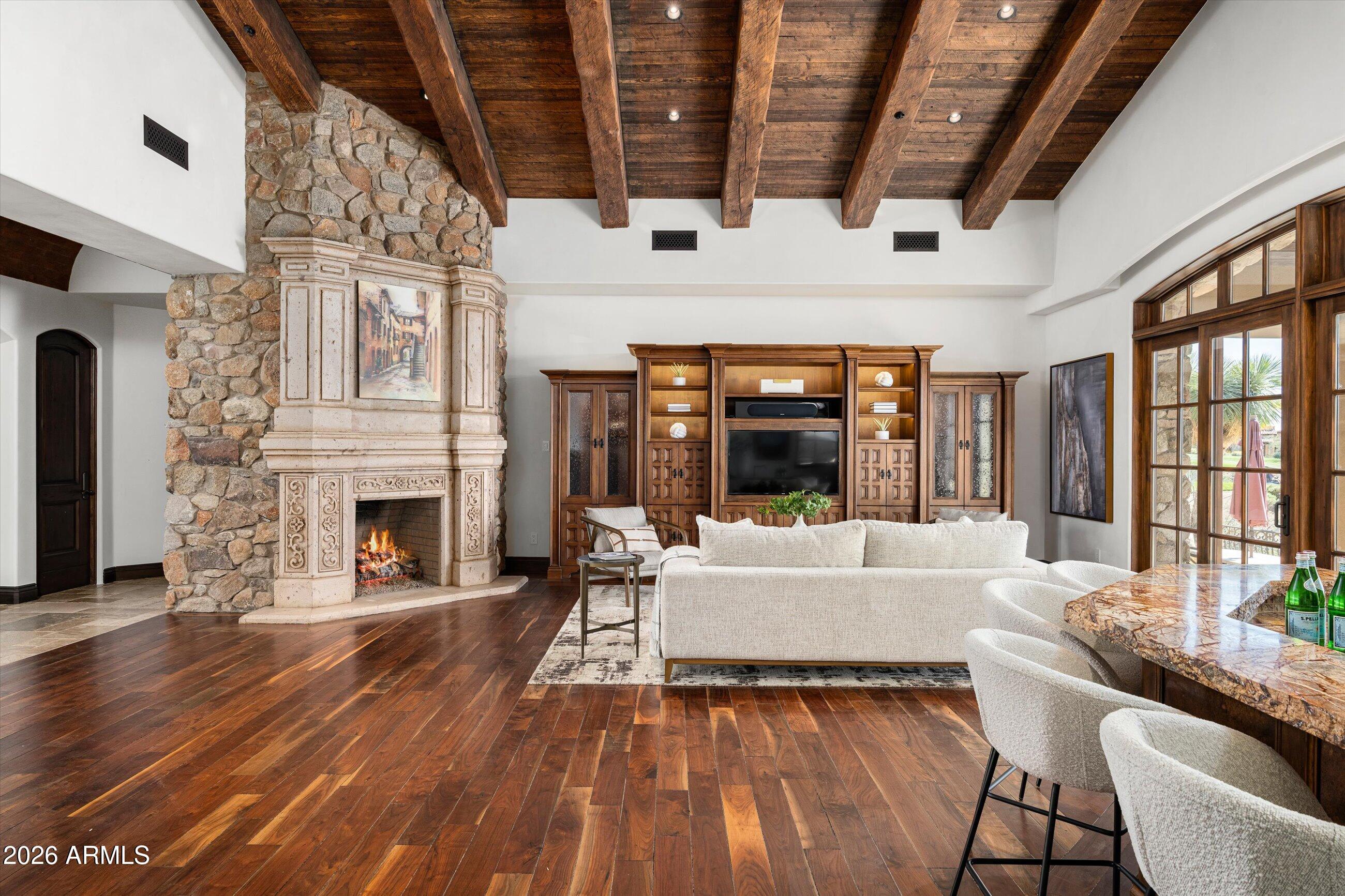 DESERT MOUNTAIN - Residential
