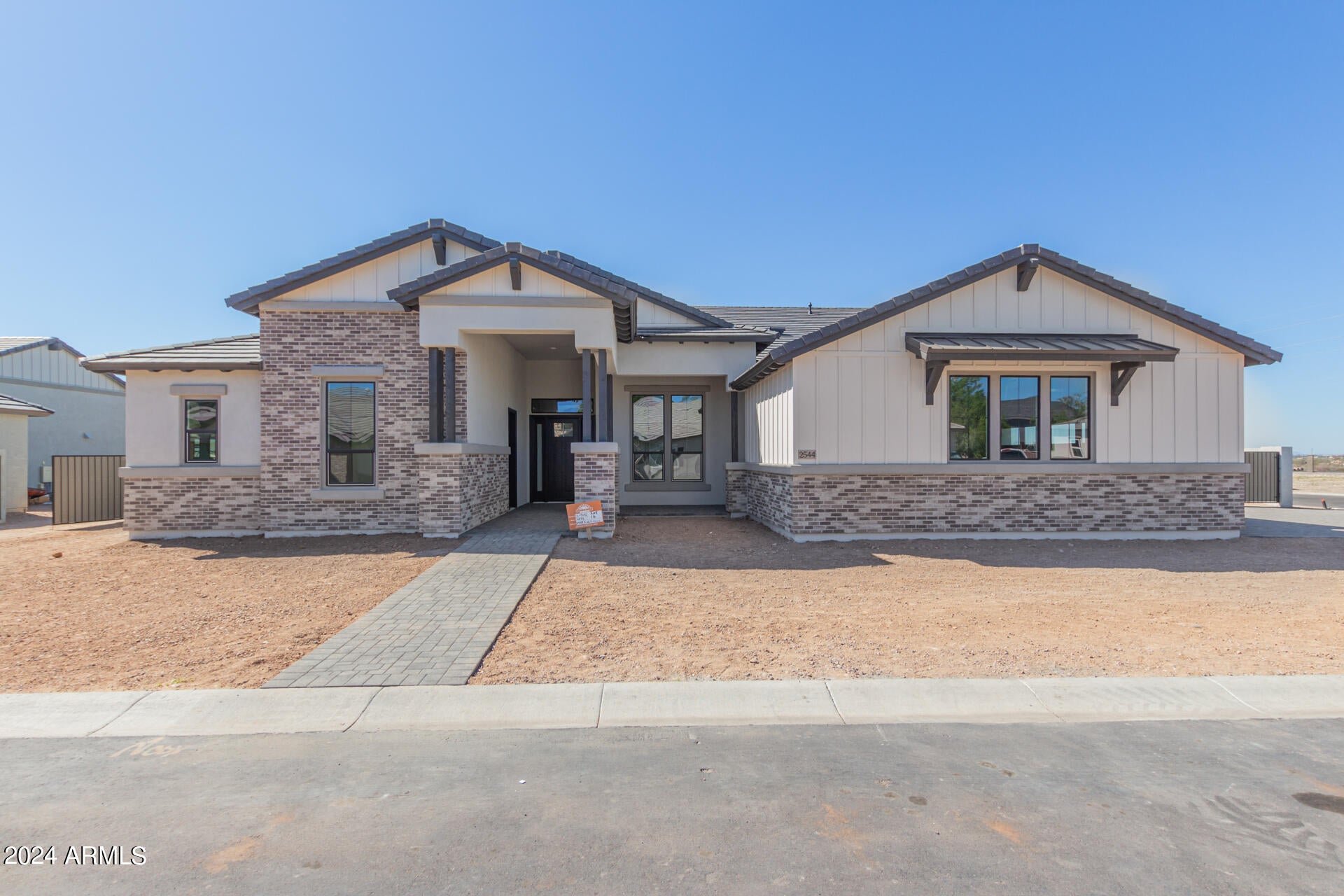 OVERLOOK AT FOREST KNOLL - Residential