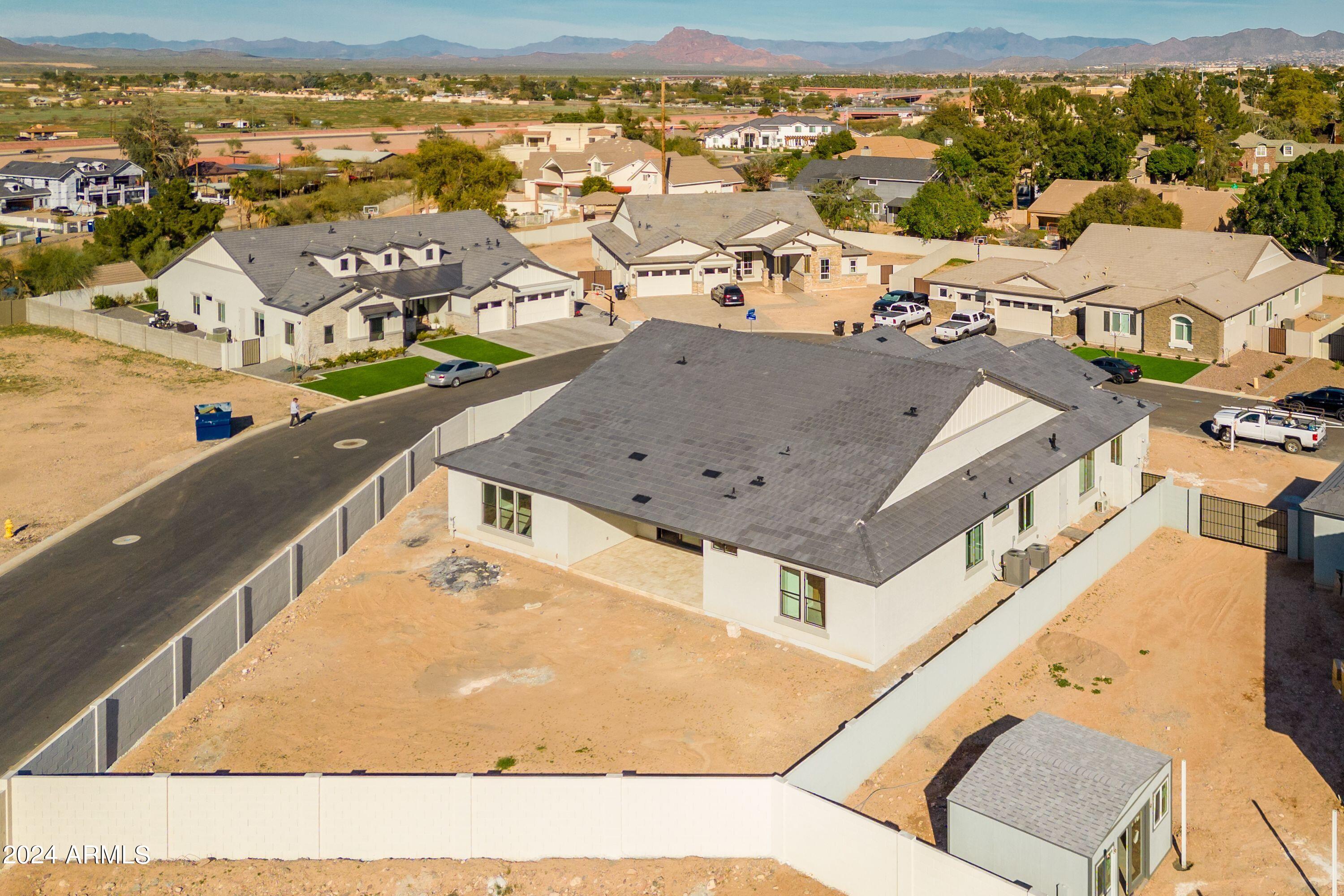 OVERLOOK AT FOREST KNOLL - Residential