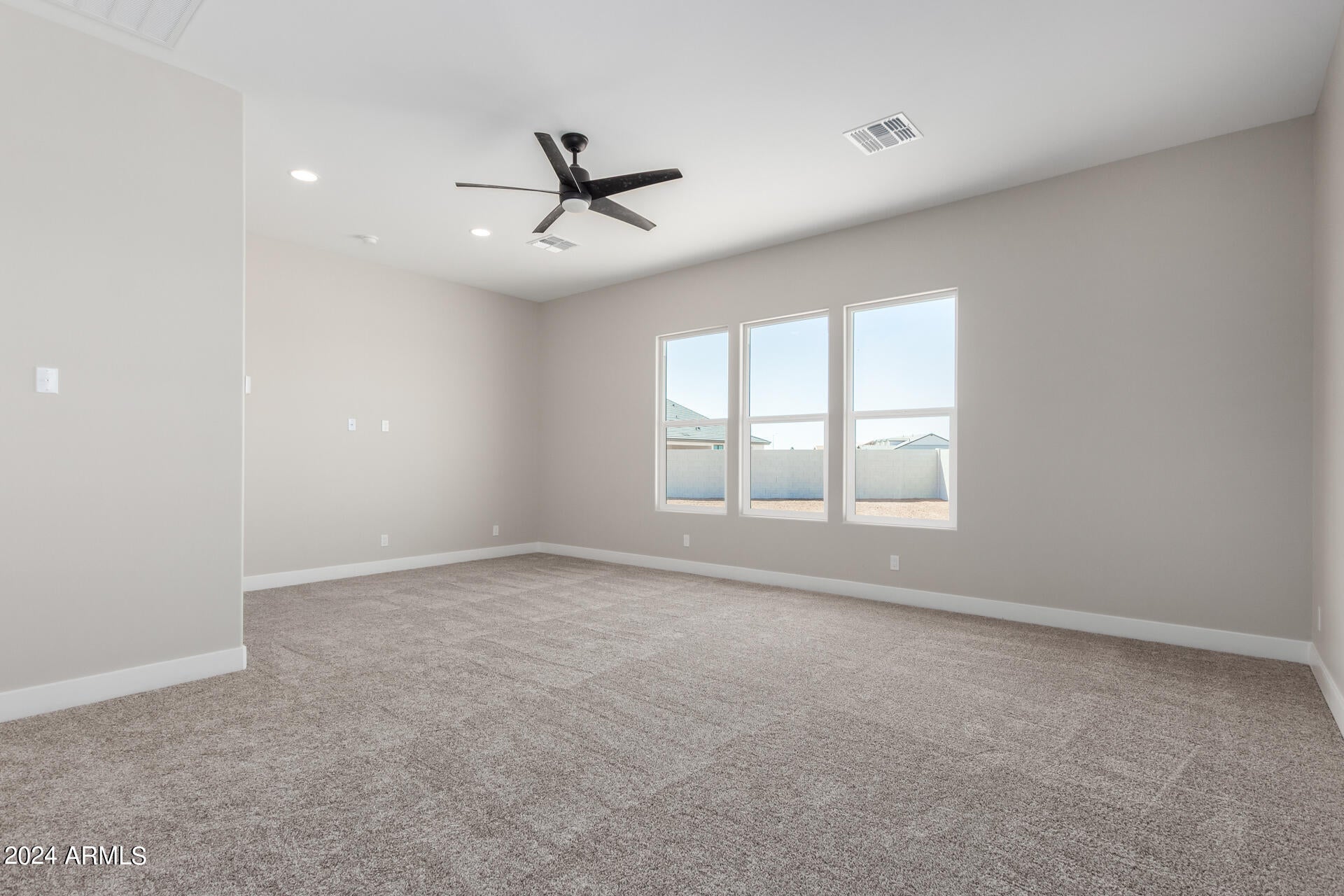 OVERLOOK AT FOREST KNOLL - Residential