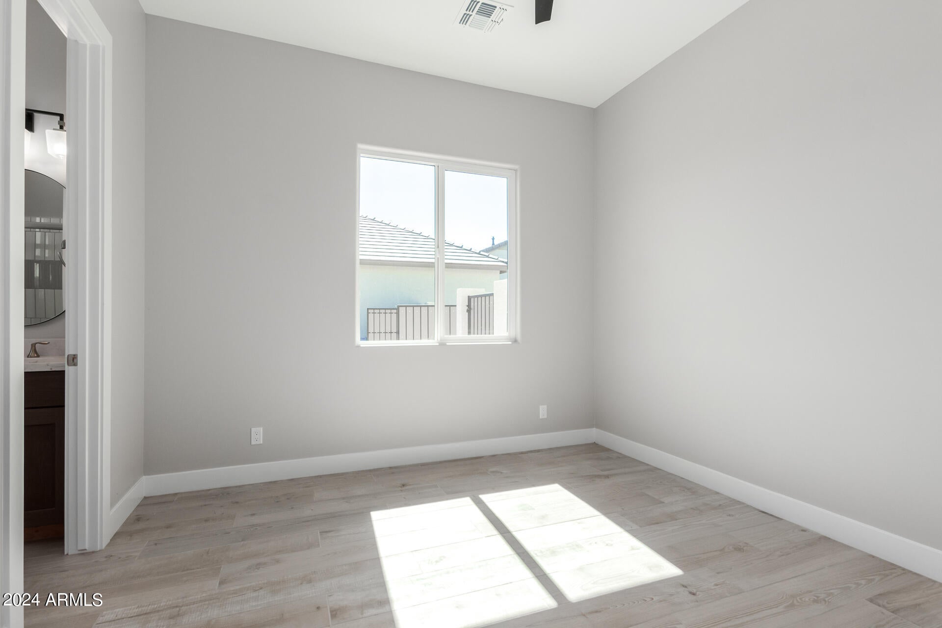 OVERLOOK AT FOREST KNOLL - Residential