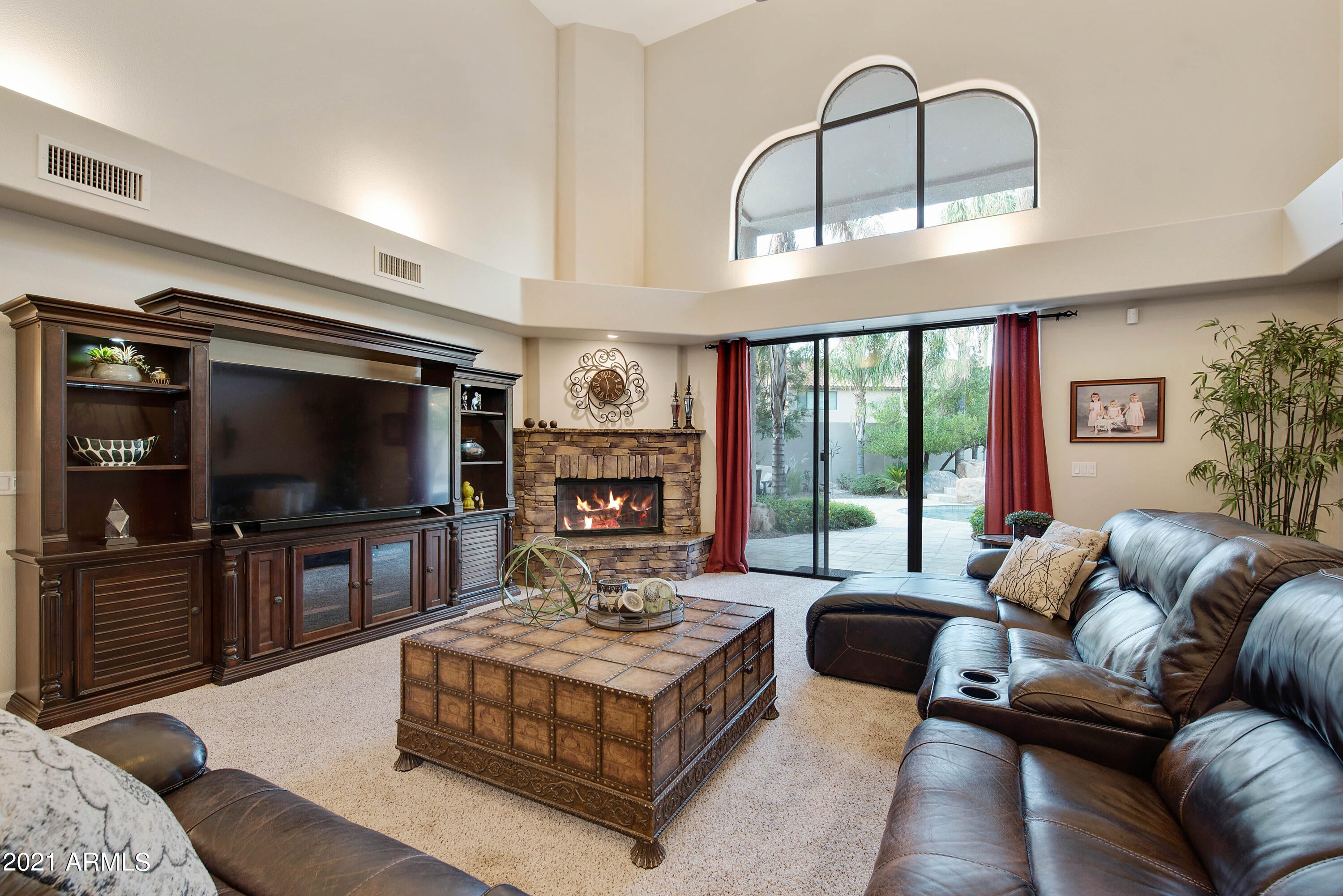 SCOTTSDALE RANCH - Residential