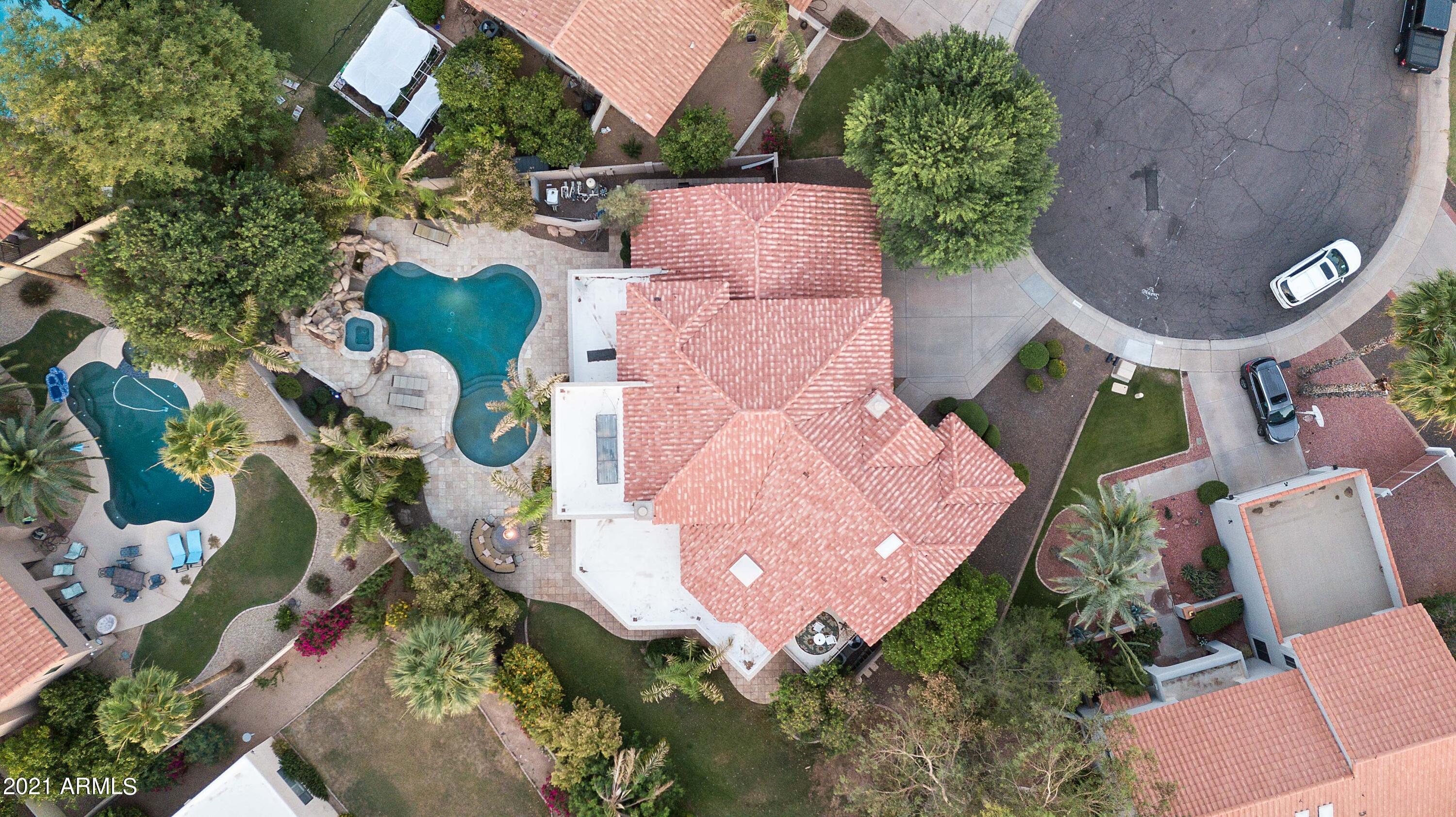 SCOTTSDALE RANCH - Residential
