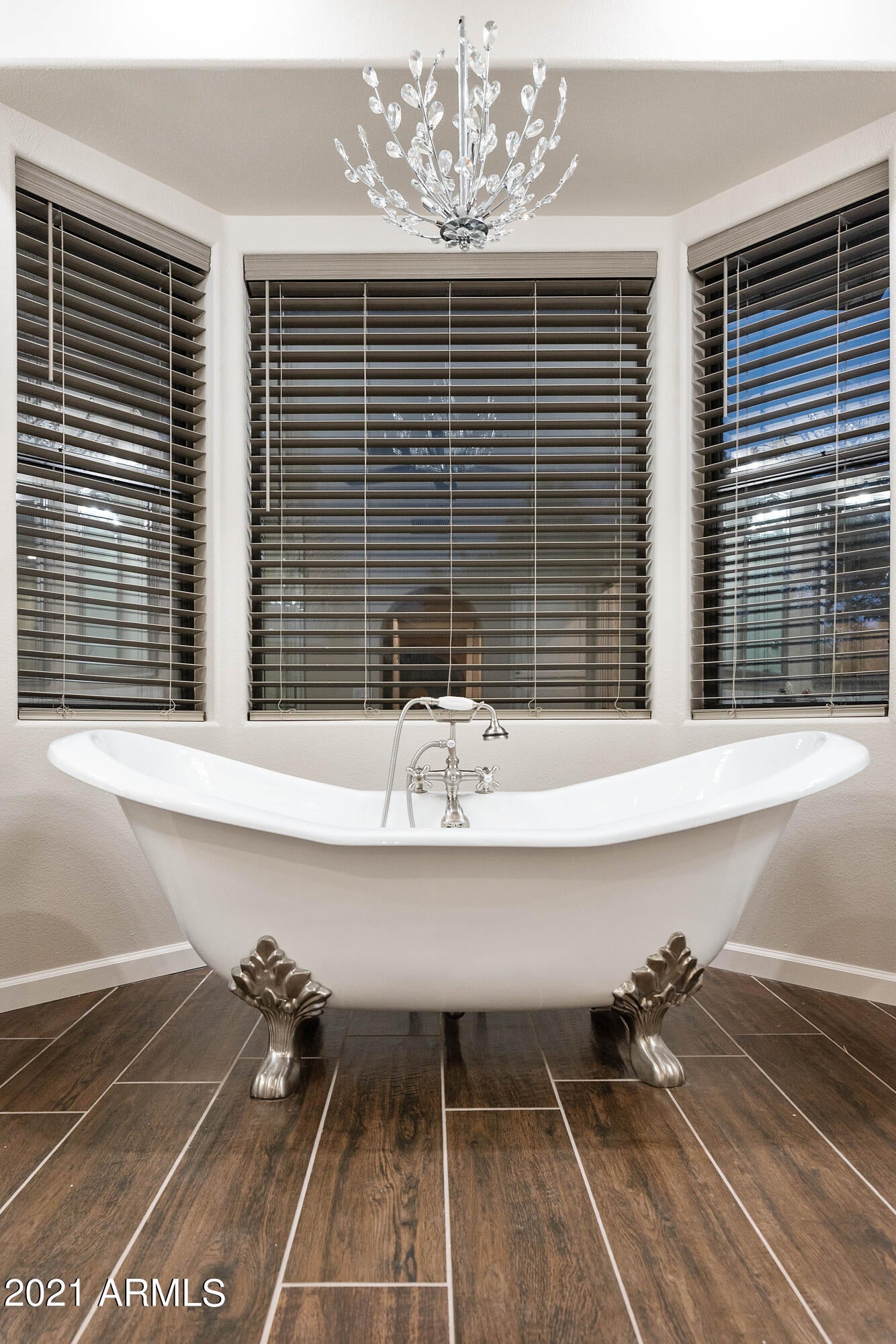 SCOTTSDALE RANCH - Residential