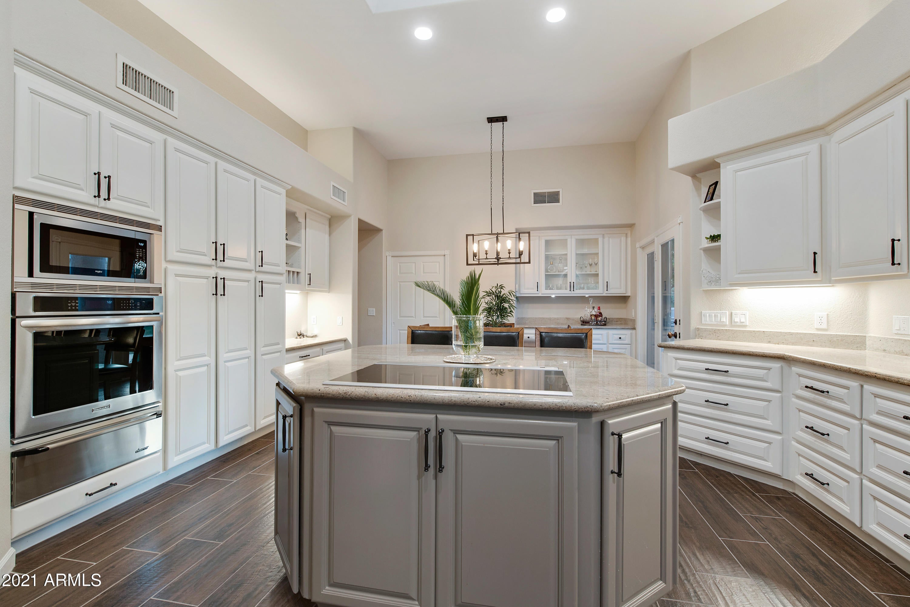 SCOTTSDALE RANCH - Residential