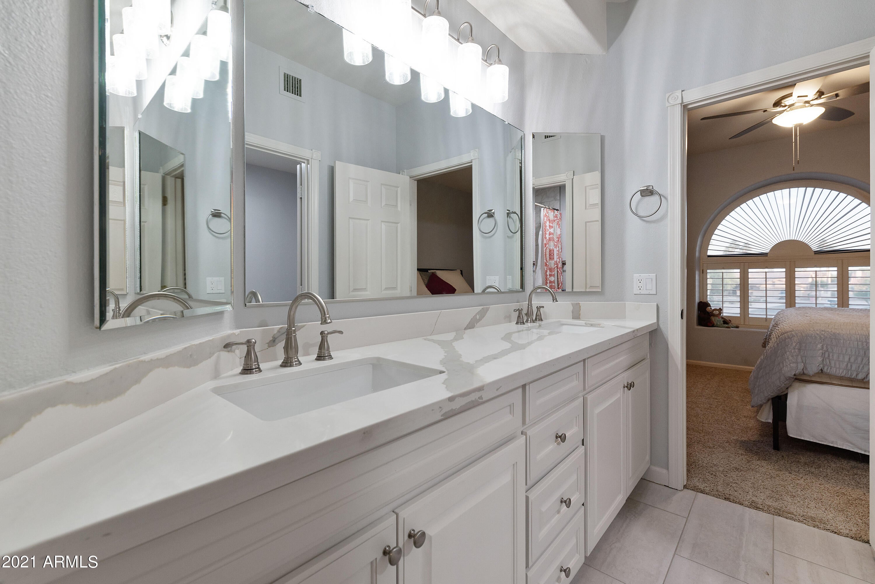 SCOTTSDALE RANCH - Residential