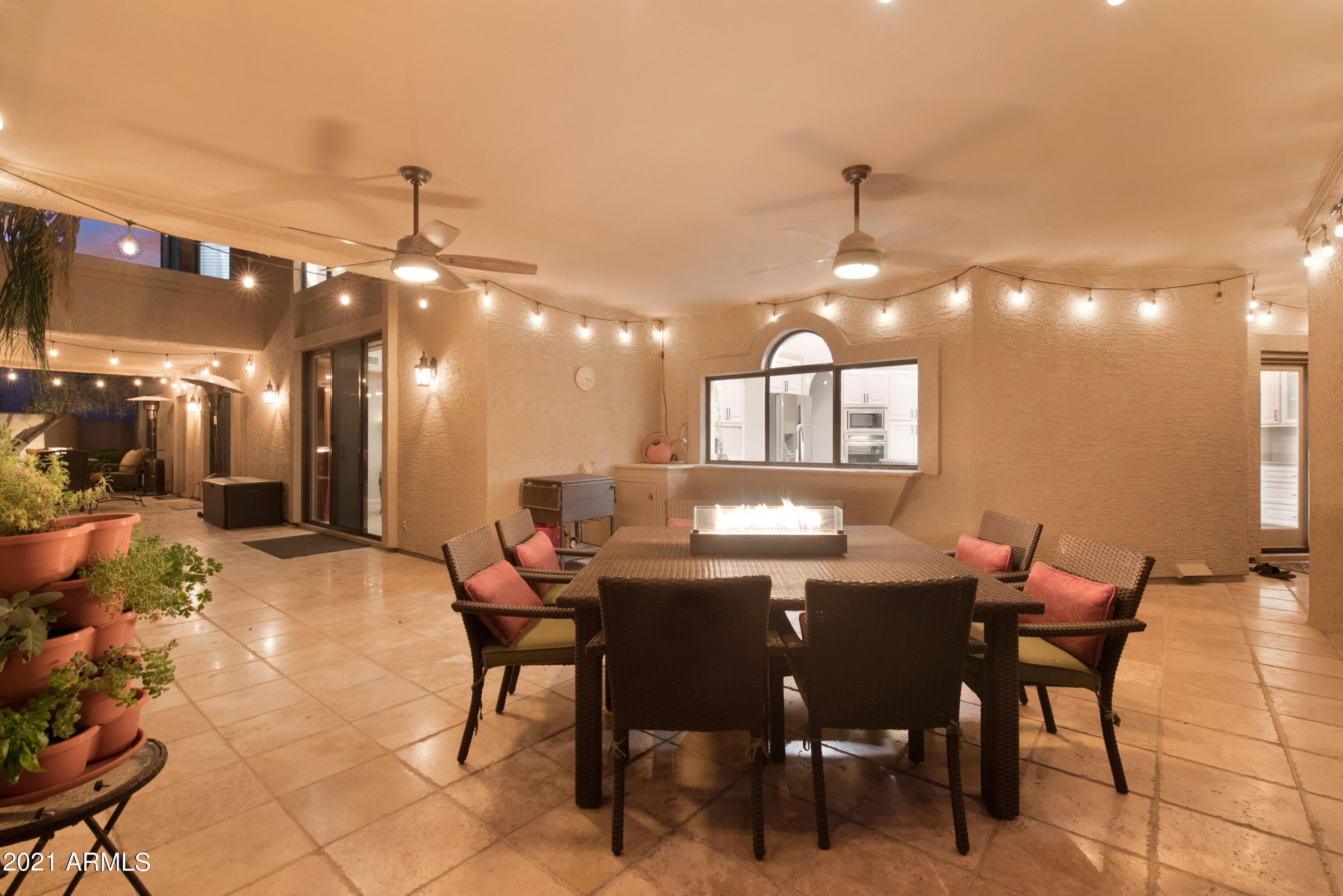 SCOTTSDALE RANCH - Residential
