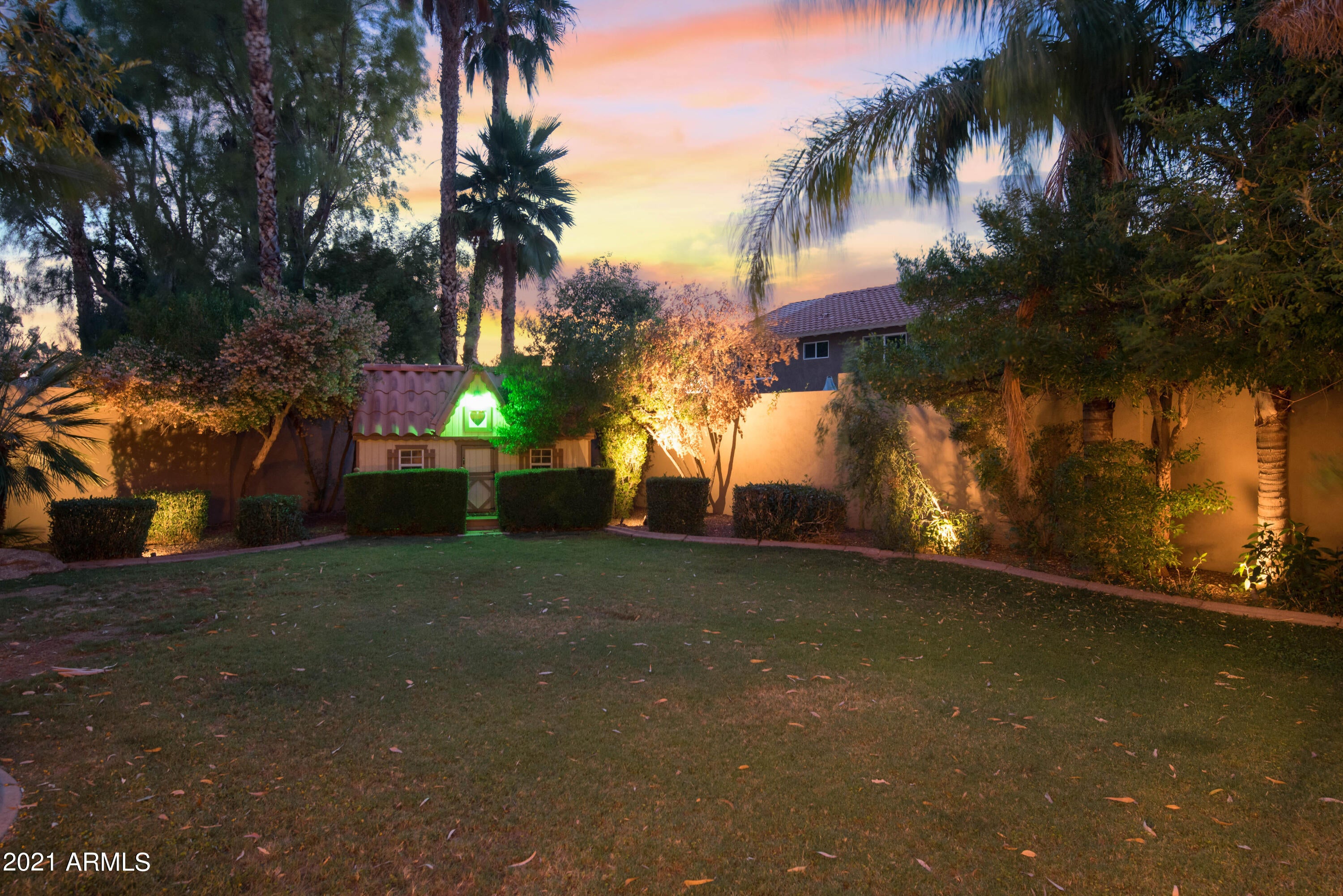 SCOTTSDALE RANCH - Residential
