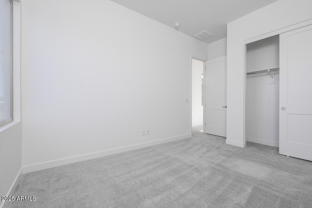 WARE FARMS PARCEL 5 2023043761 - Residential