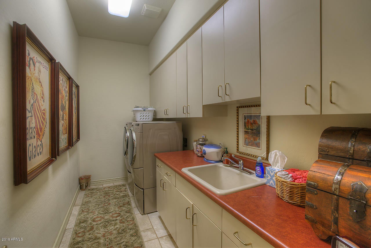DC RANCH - Residential
