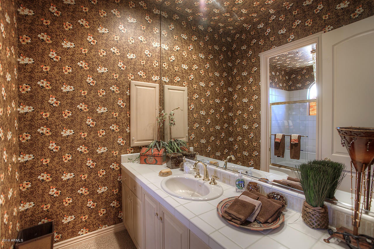 DC RANCH - Residential