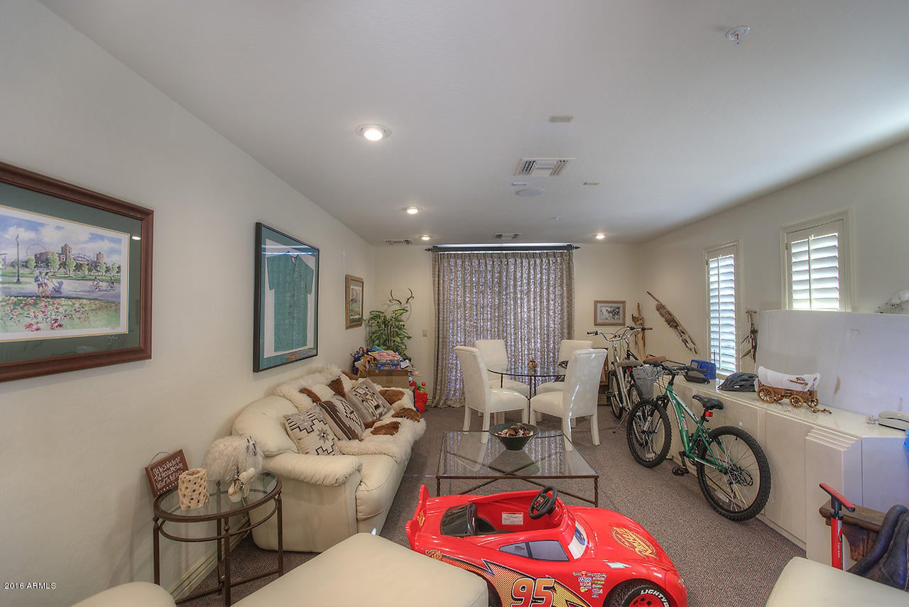 DC RANCH - Residential
