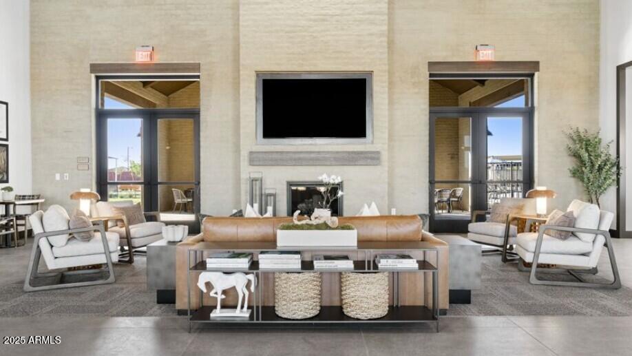 Ellsworth Ranch Capstone - Residential