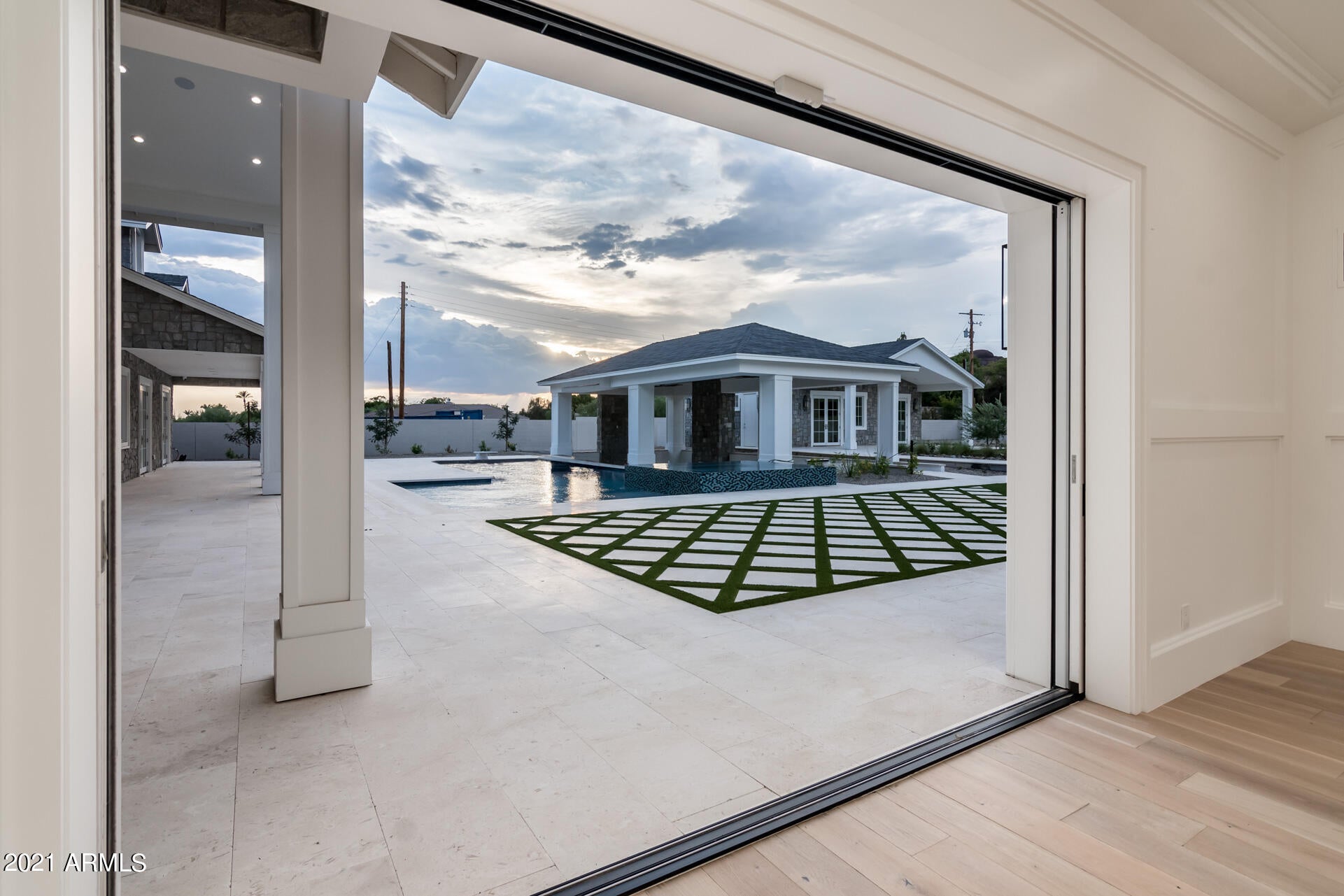 HIGHLANDS 3 - Residential