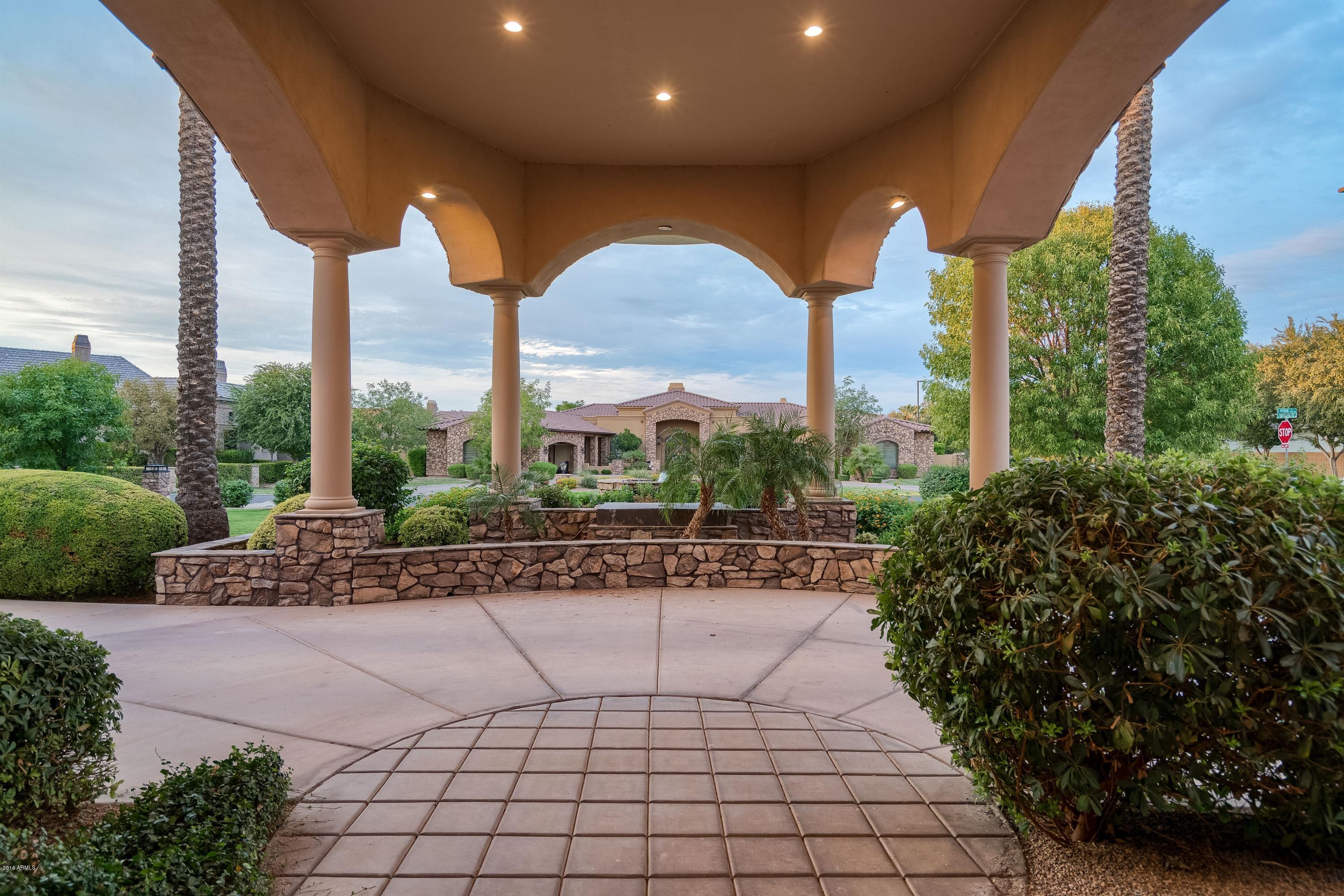 CIRCLE G AT HIGHLANDS WEST - Residential