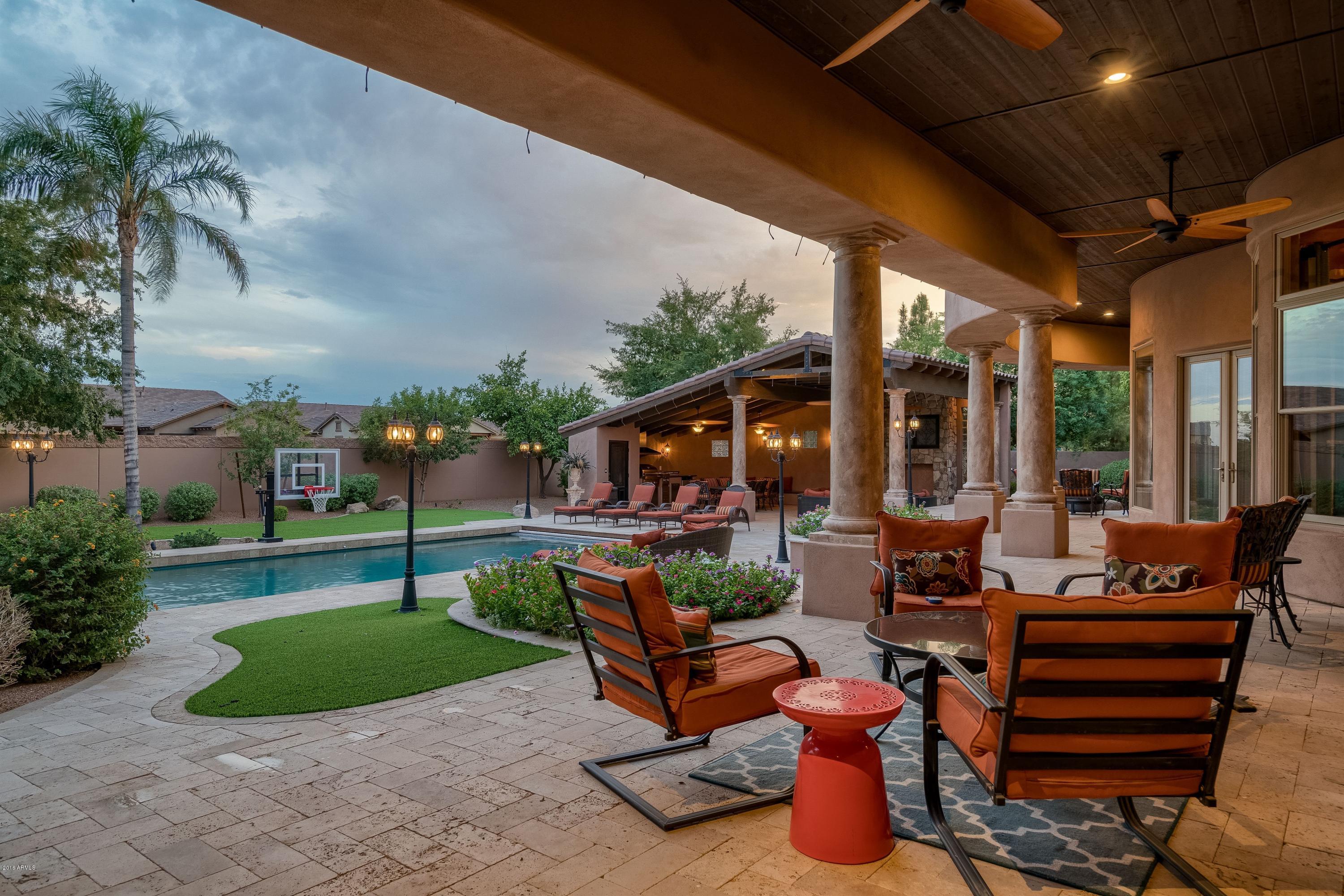 CIRCLE G AT HIGHLANDS WEST - Residential