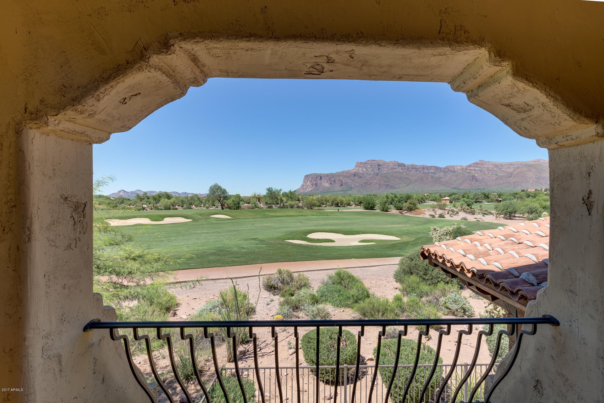 Superstition Mountain - Residential