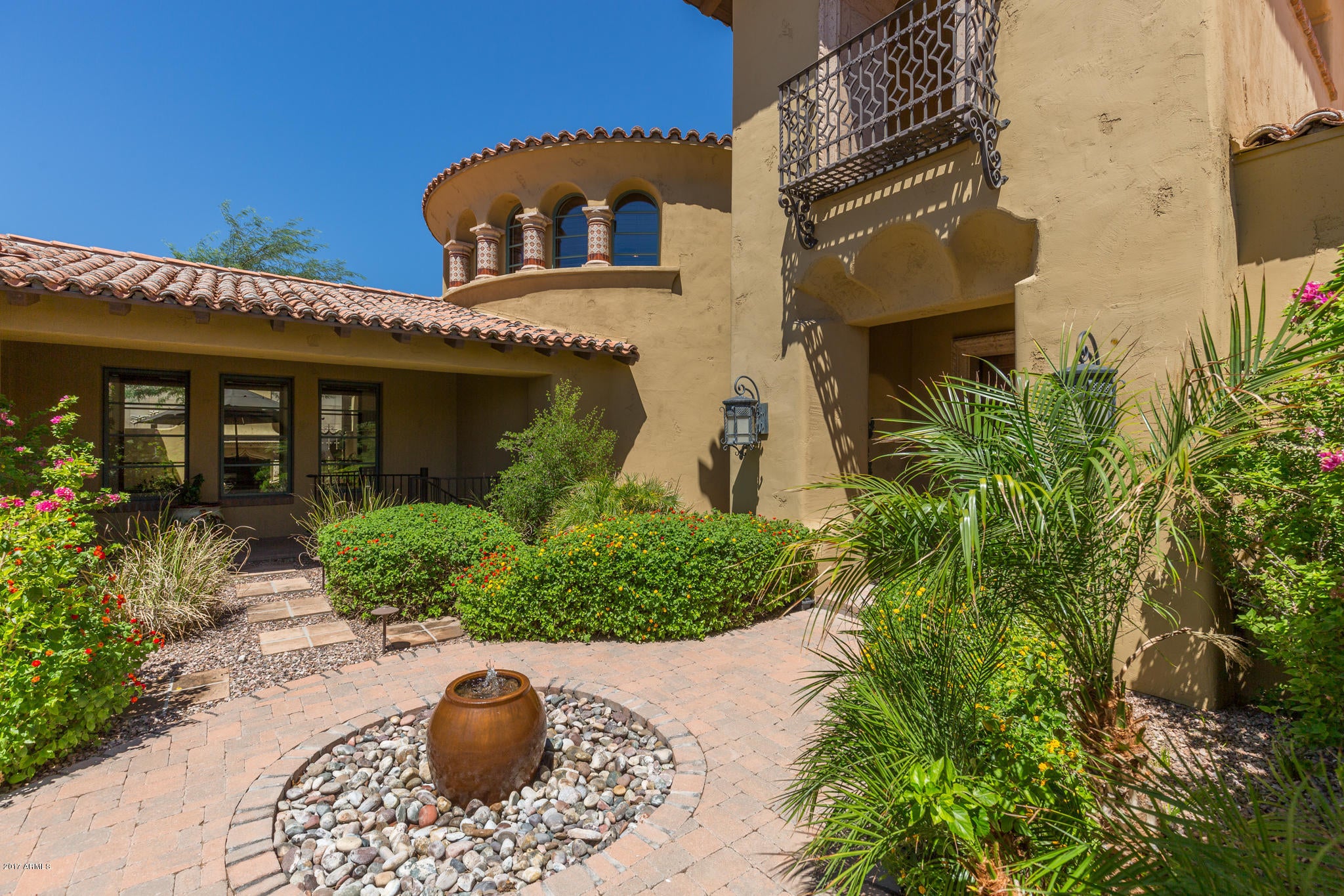 Superstition Mountain - Residential