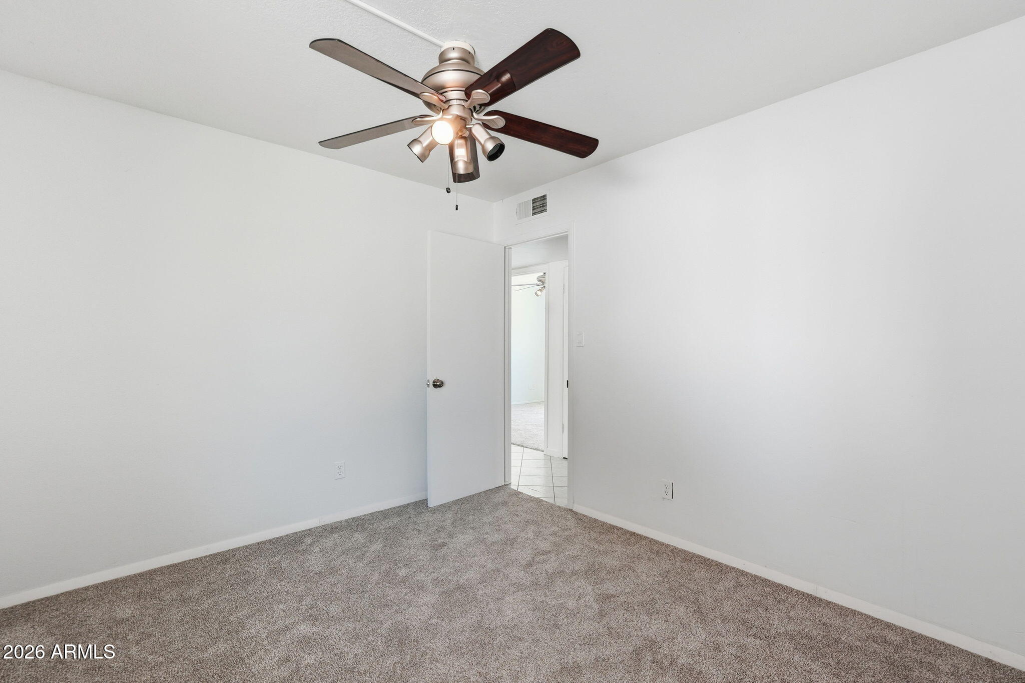 ADVENTURE HOMES AMD - Residential