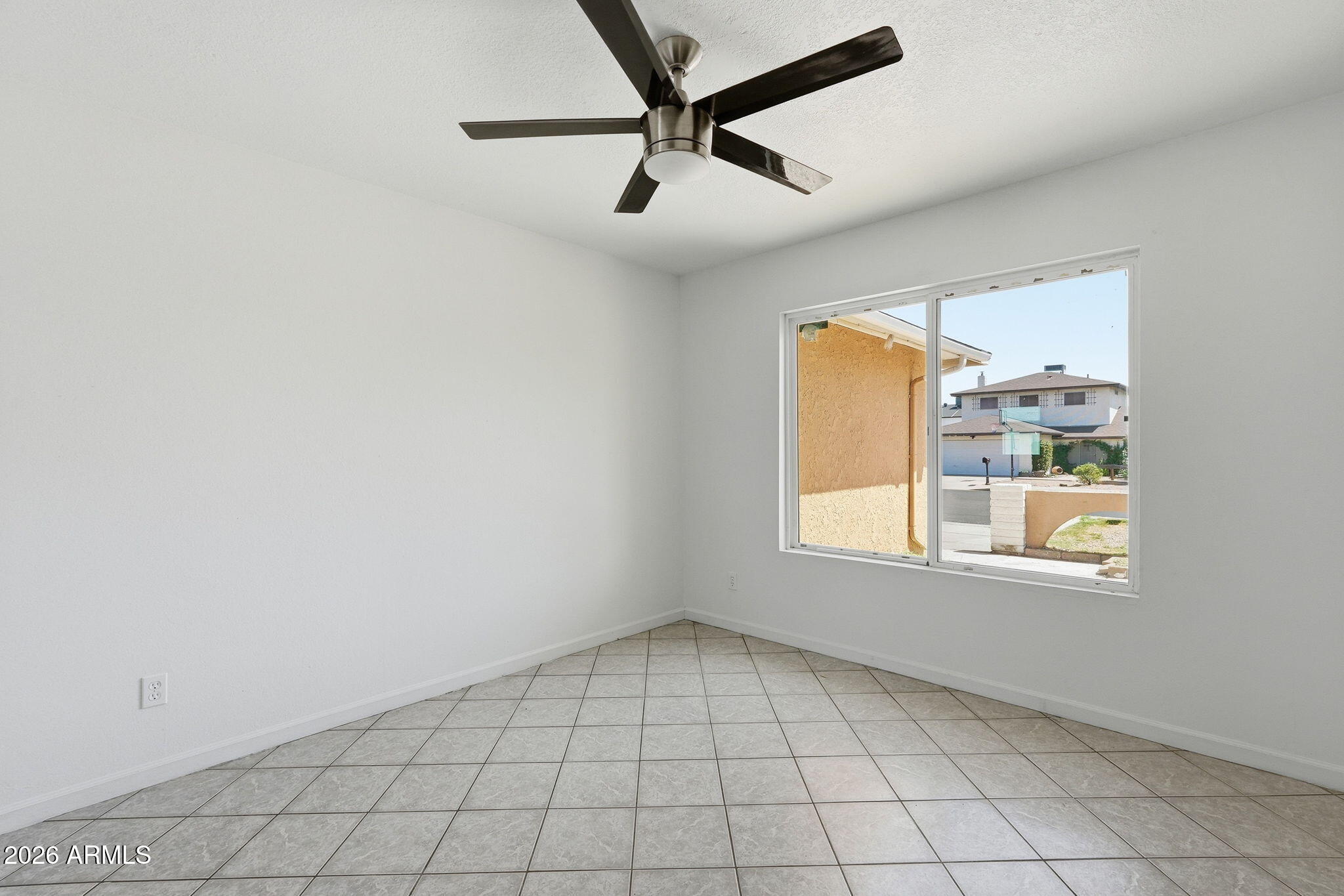 ADVENTURE HOMES AMD - Residential