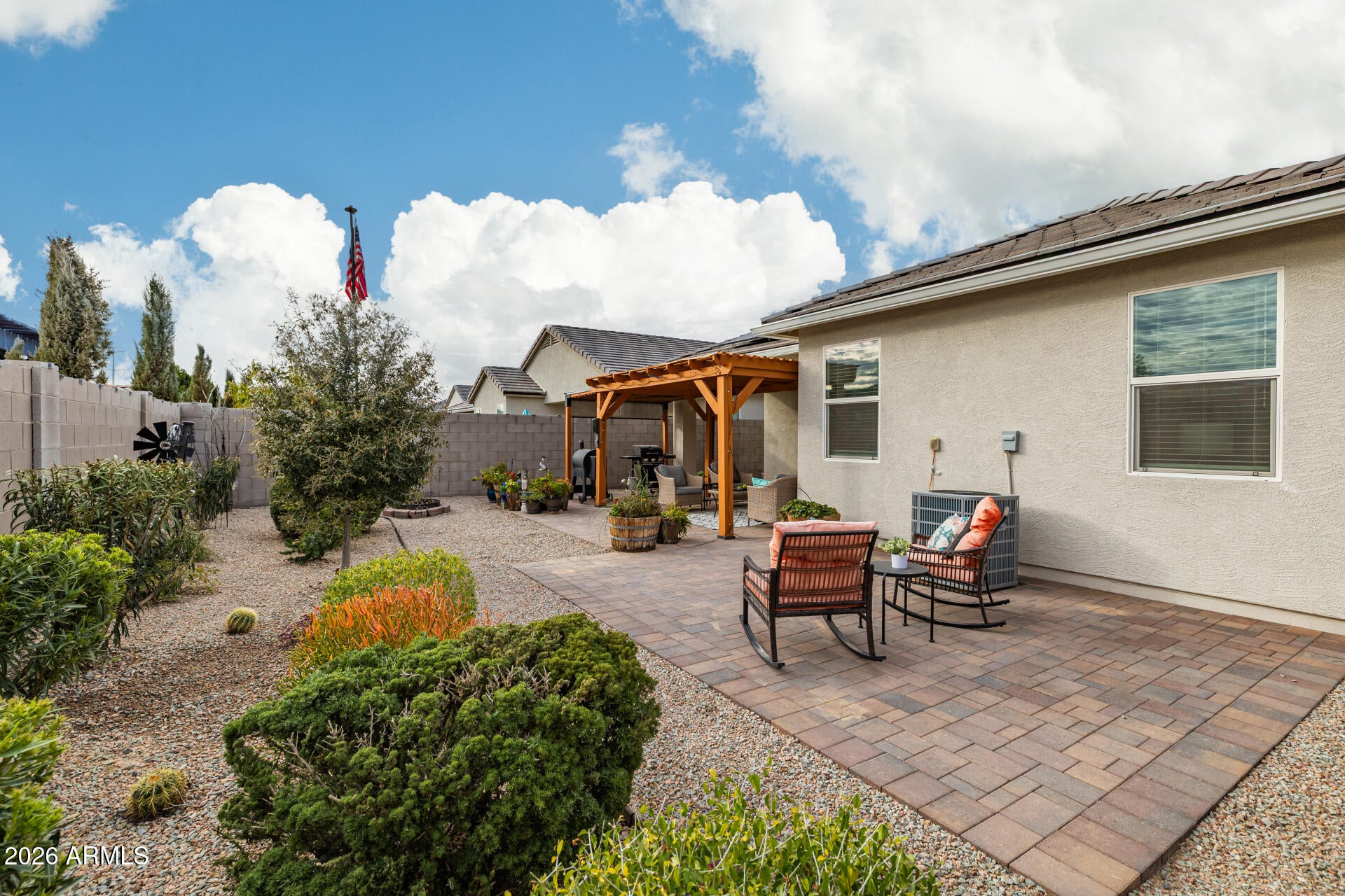 CRESTFIELD MANOR AT ARIZONA FARMS - Residential