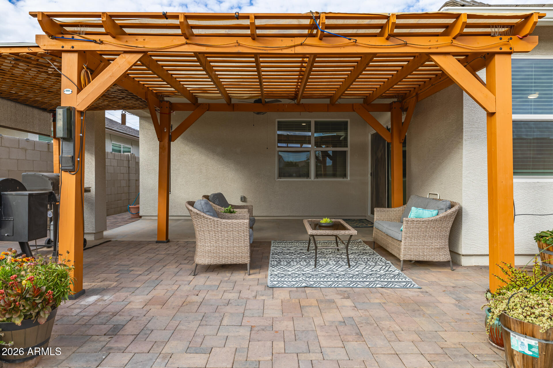 CRESTFIELD MANOR AT ARIZONA FARMS - Residential