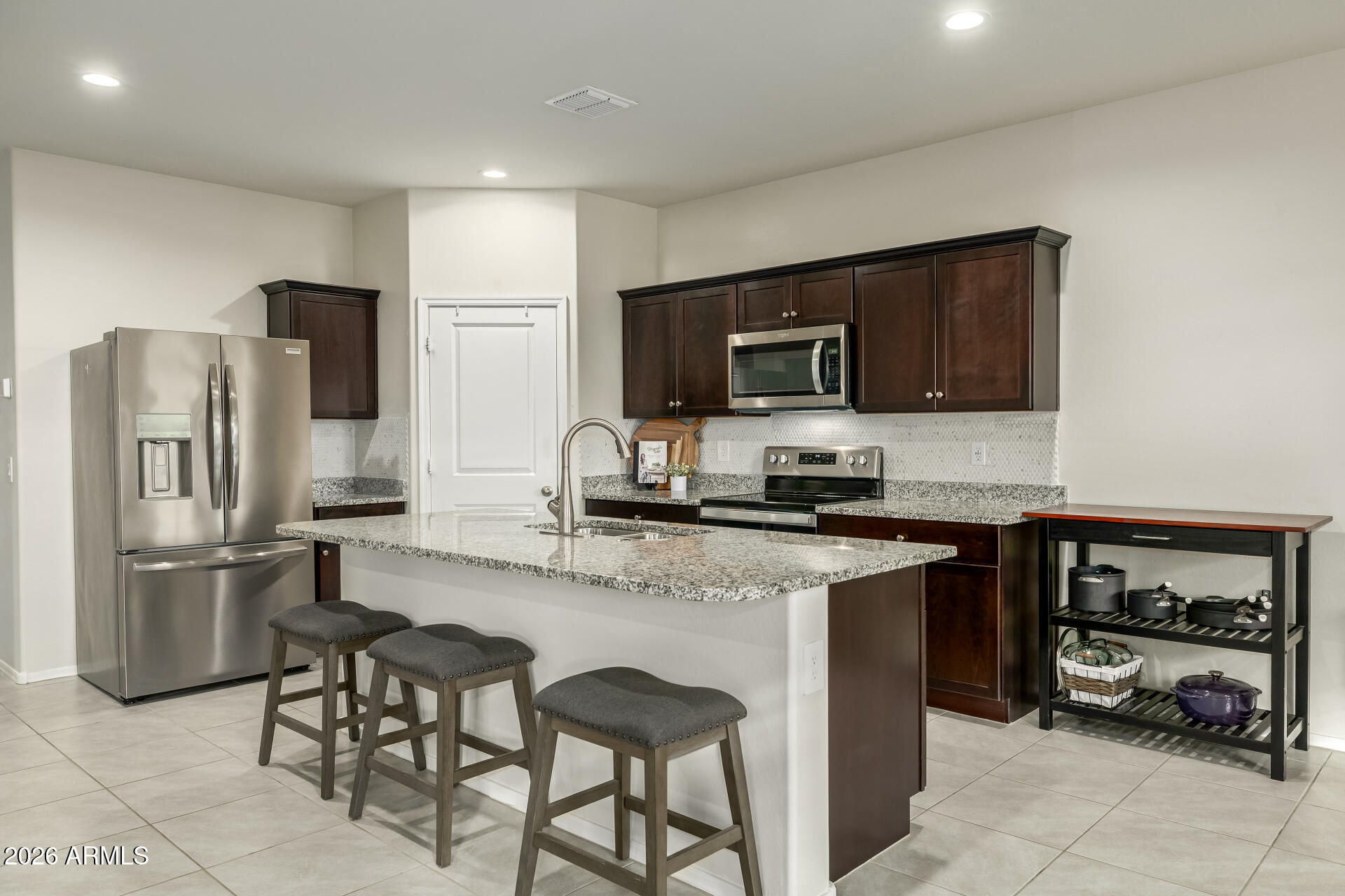 CRESTFIELD MANOR AT ARIZONA FARMS - Residential