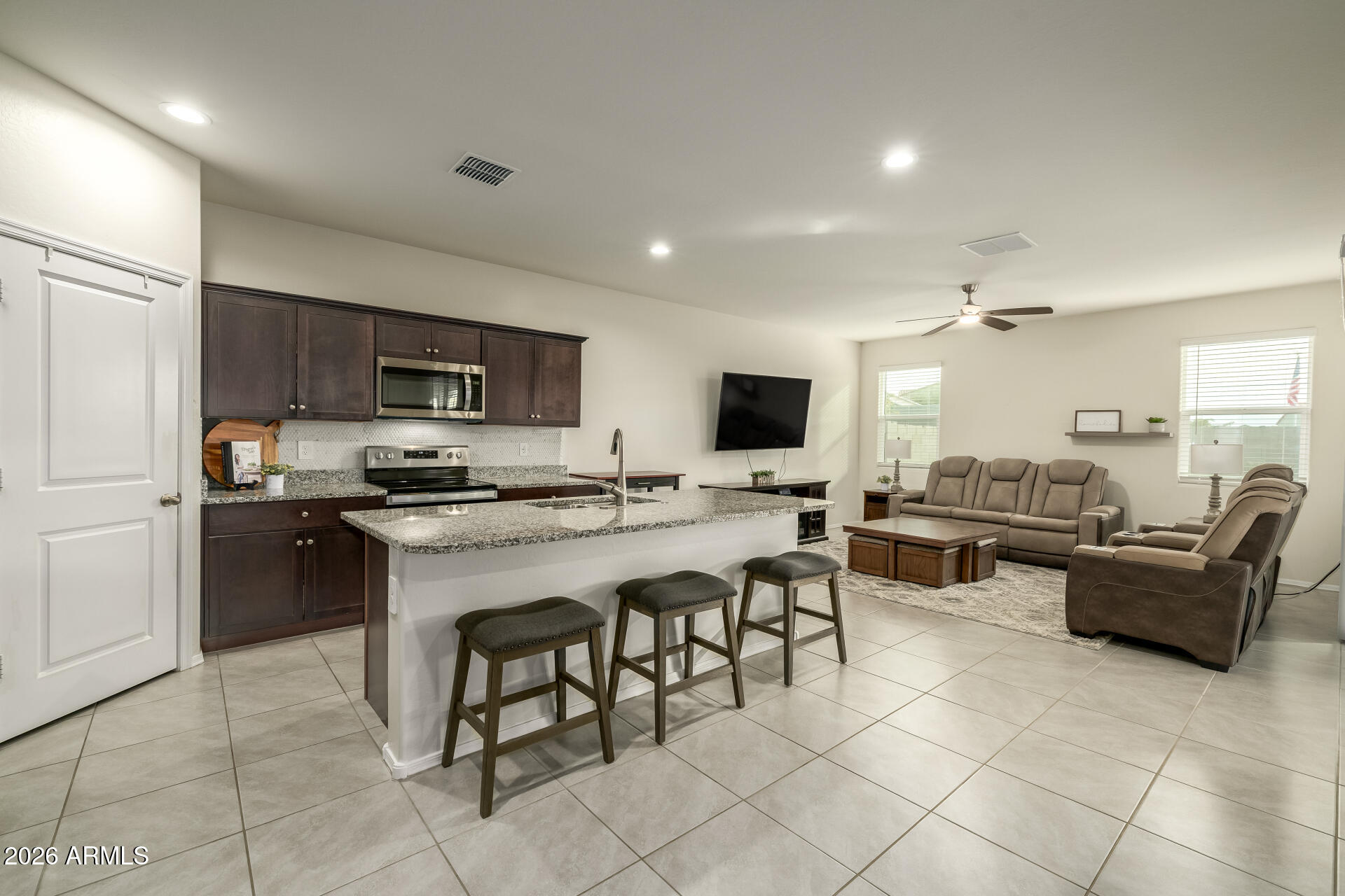 CRESTFIELD MANOR AT ARIZONA FARMS - Residential