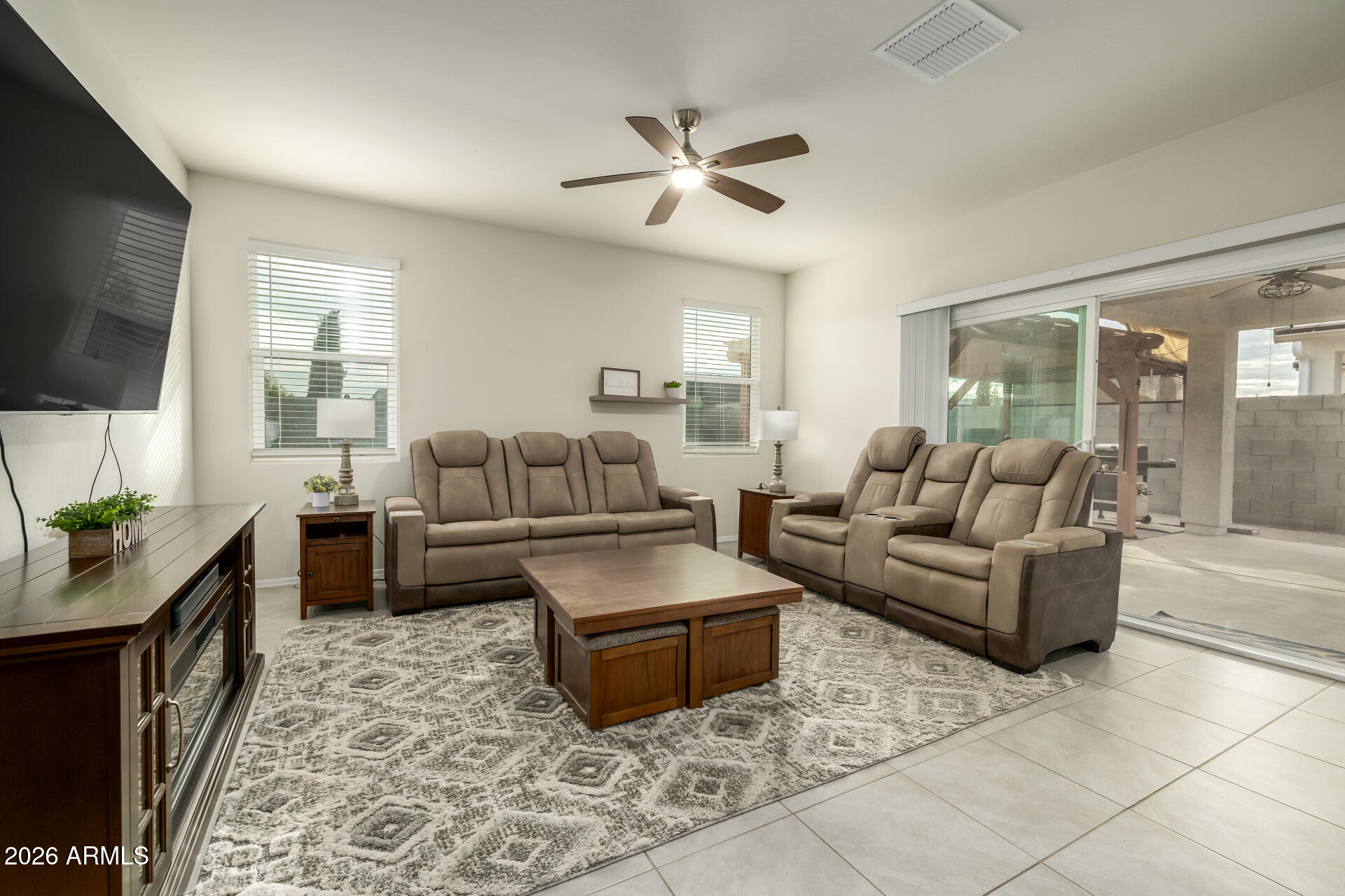 CRESTFIELD MANOR AT ARIZONA FARMS - Residential