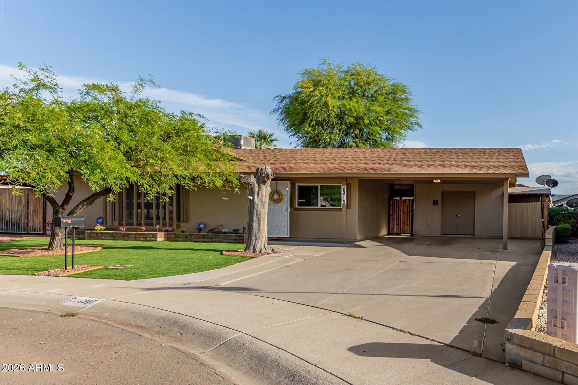 WEST PLAZA 26 - Residential